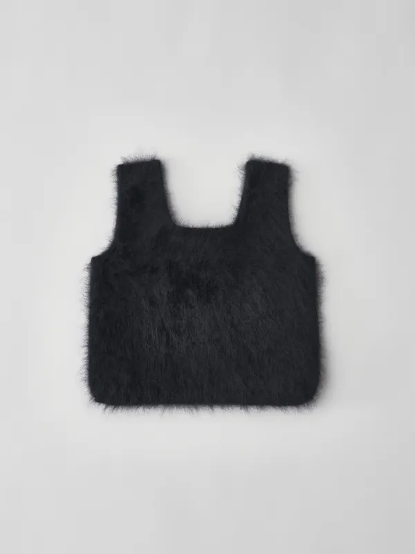 Oma Brushed Bag made by Lisa Yang