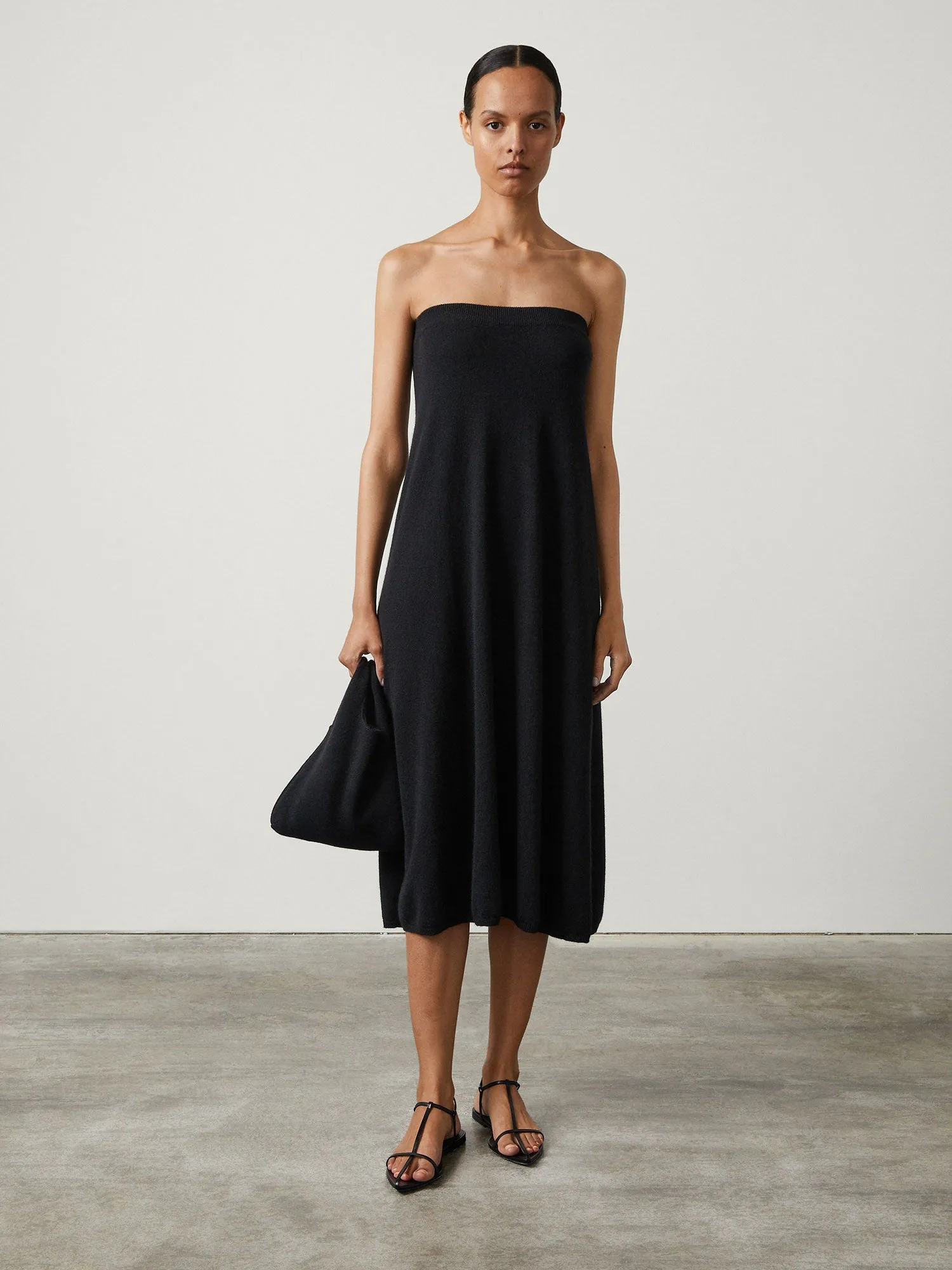 The Oma Bag sold by Lisa Yang product image thumbnail 2