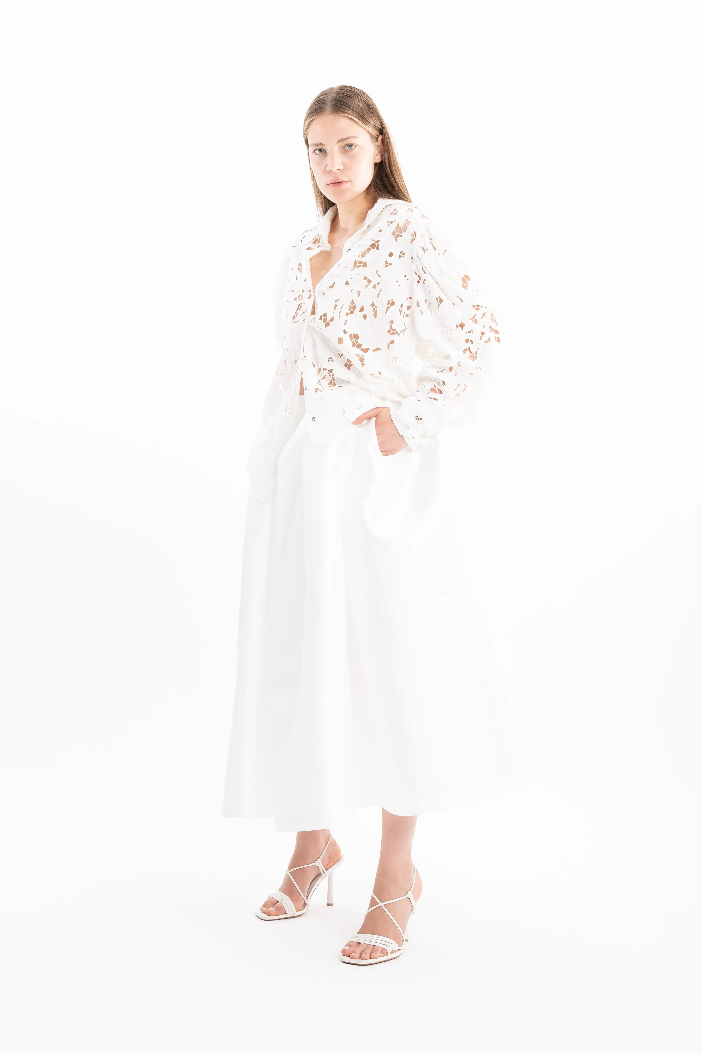 WHITE EMBROIDERED PUFF SLEEVE SHIRT sold by Marques ’ Almeida product image thumbnail 5