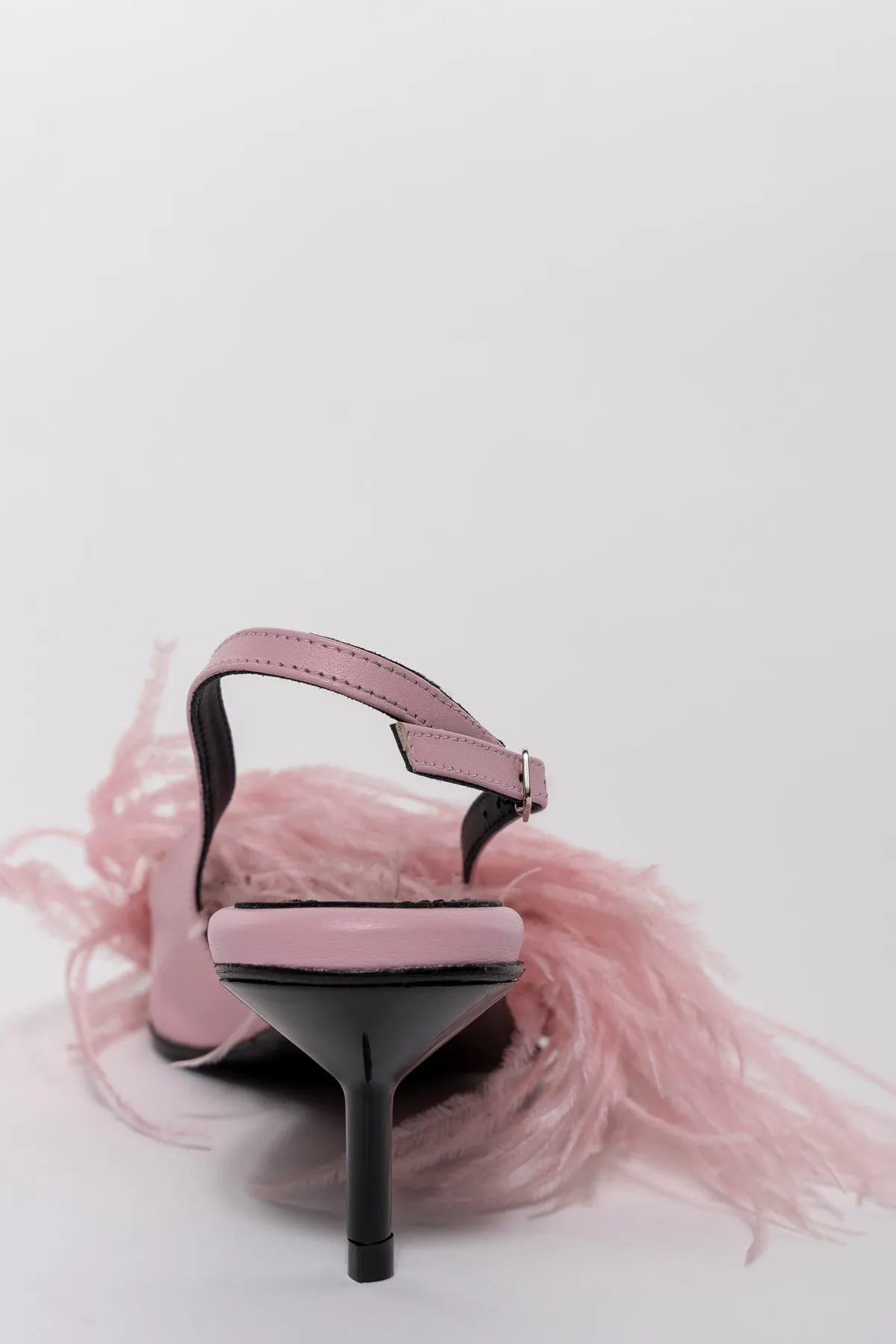 LIGHT PINK FEATHER SLING BACKS PUMPS sold by Marques ’ Almeida product image thumbnail 2