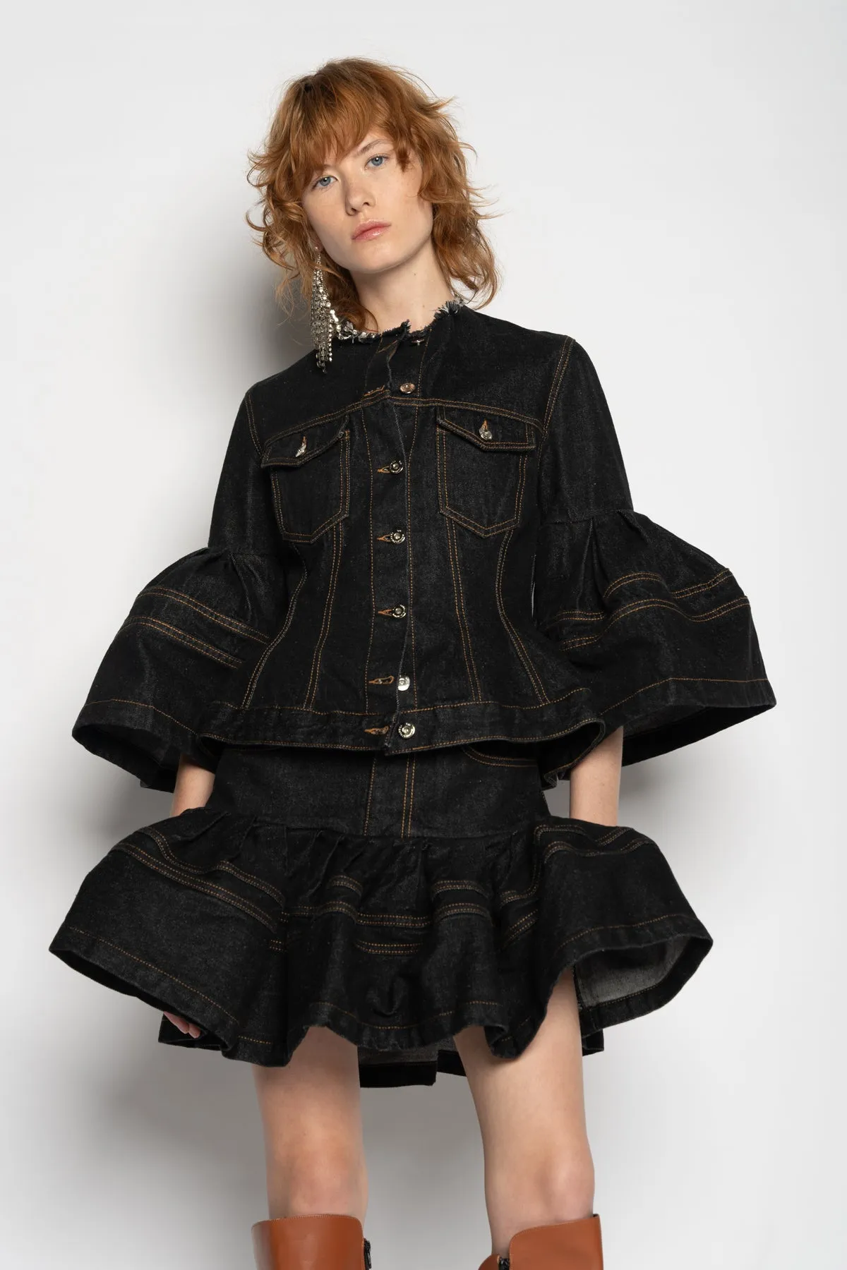 BLACK DENIM SHORT SKIRT WITH FLOUNCE sold by Marques ’ Almeida product image thumbnail 4