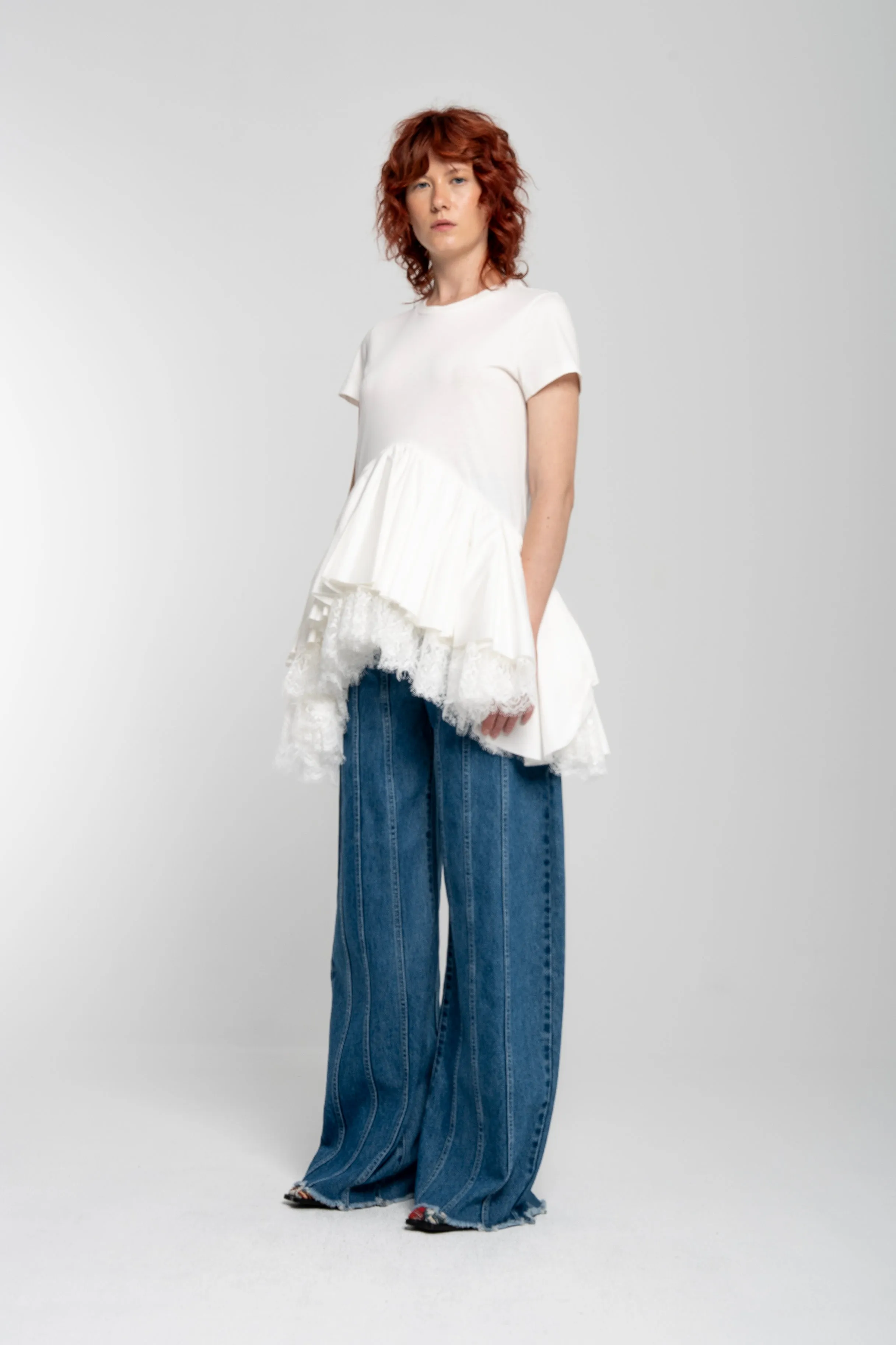 WHITE CAP SLEEVE T-SHIRT WITH FRILL AND LACE HEM sold by Marques ’ Almeida product image thumbnail 4