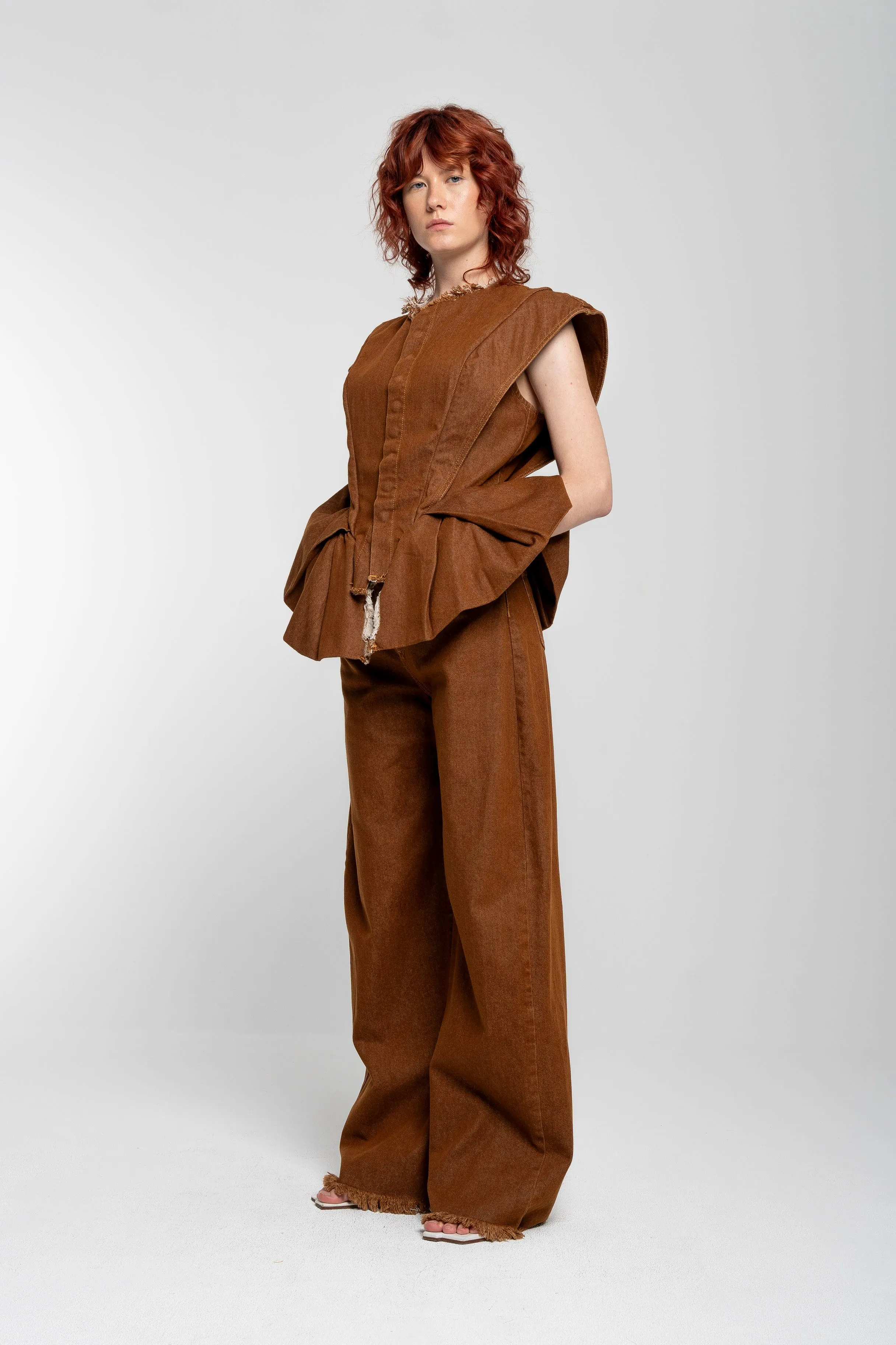 BROWN STRUCTURED SHOULDER CINCHED TOP sold by Marques ’ Almeida product image thumbnail 5