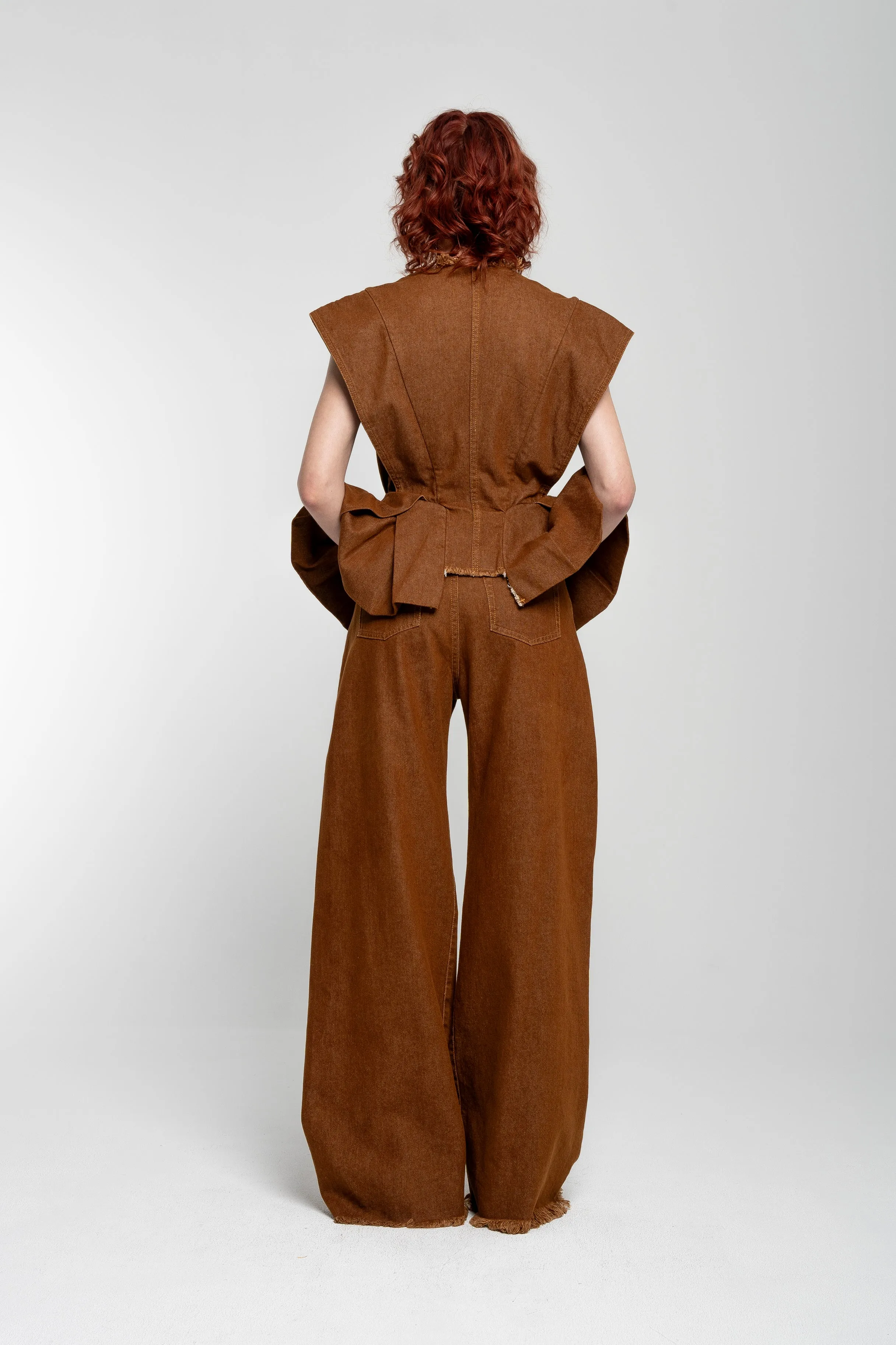 BROWN STRUCTURED SHOULDER CINCHED TOP sold by Marques ’ Almeida product image thumbnail 4