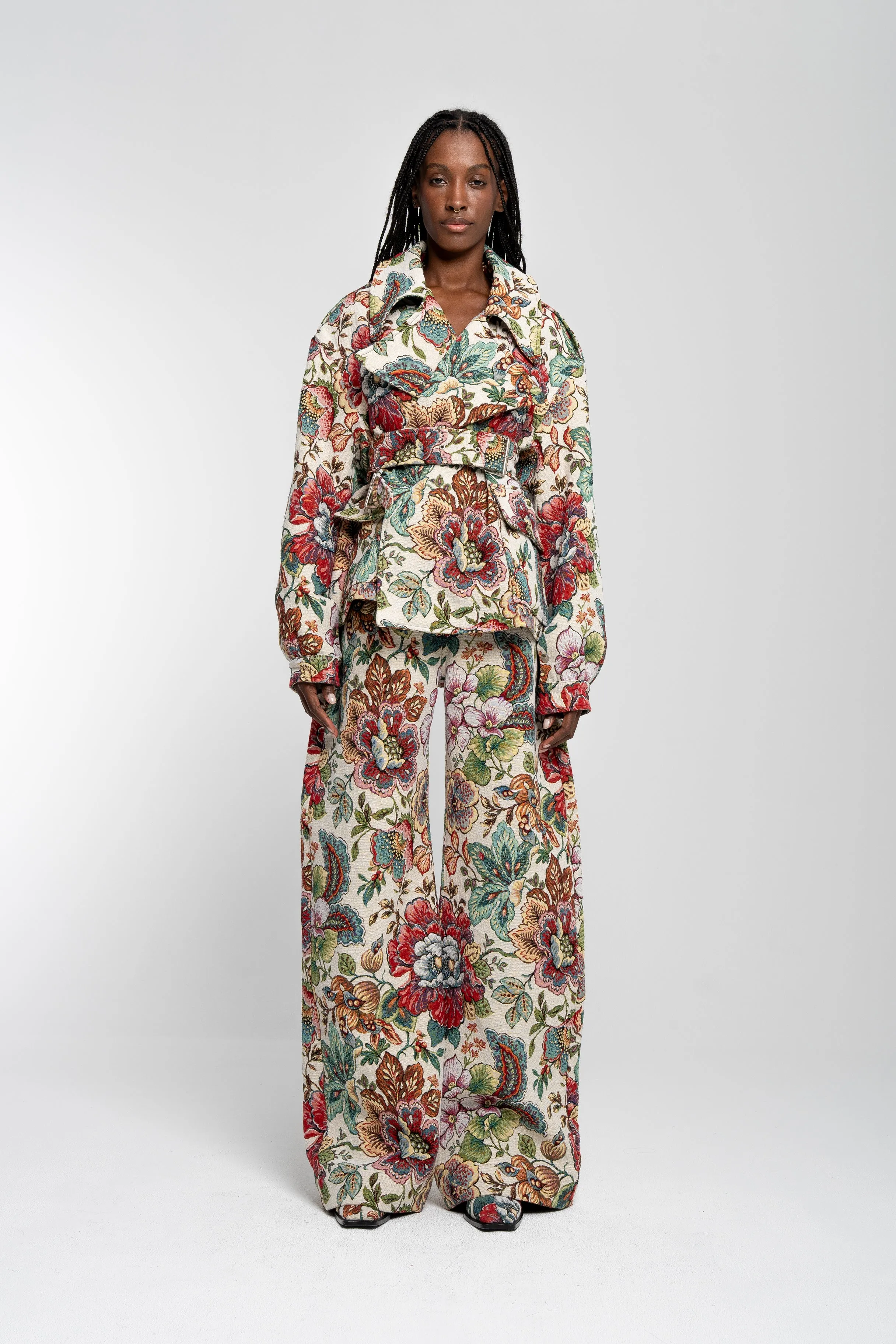WHITE BROCADE CROPPED TRENCH COAT STYLE JACKET sold by Marques ’ Almeida product image thumbnail 5