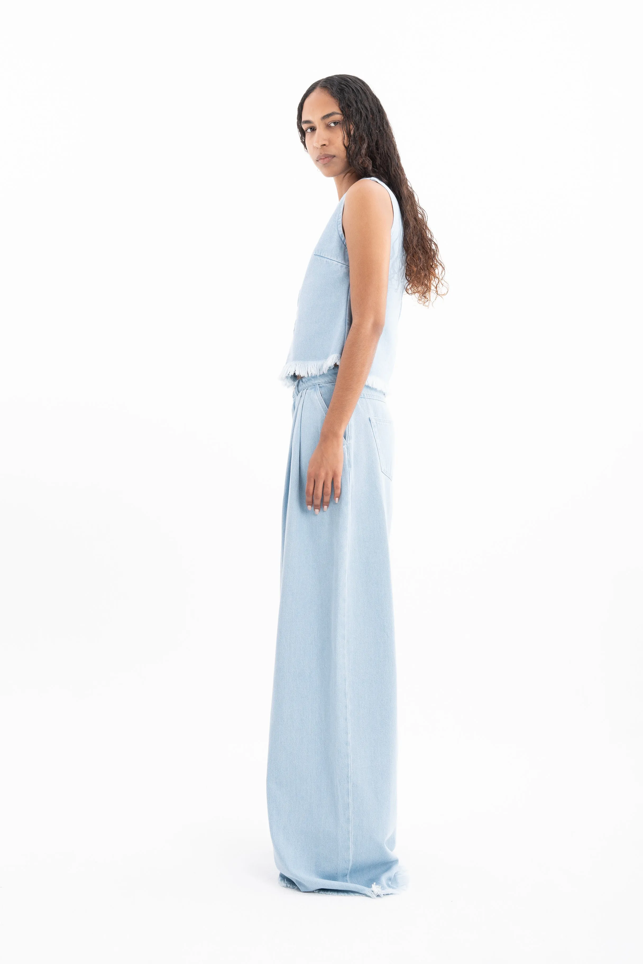 DENIM SLEEVELESS TOP WITH FLOWER EMBROIDERY sold by Marques ’ Almeida product image thumbnail 5