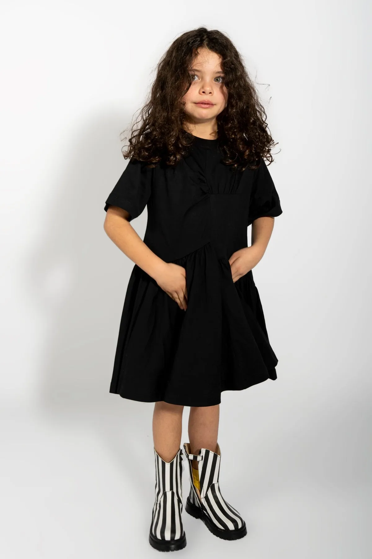 BLACK GATHERED JERSEY T-SHIRT DRESS sold by Marques ’ Almeida product image thumbnail 4