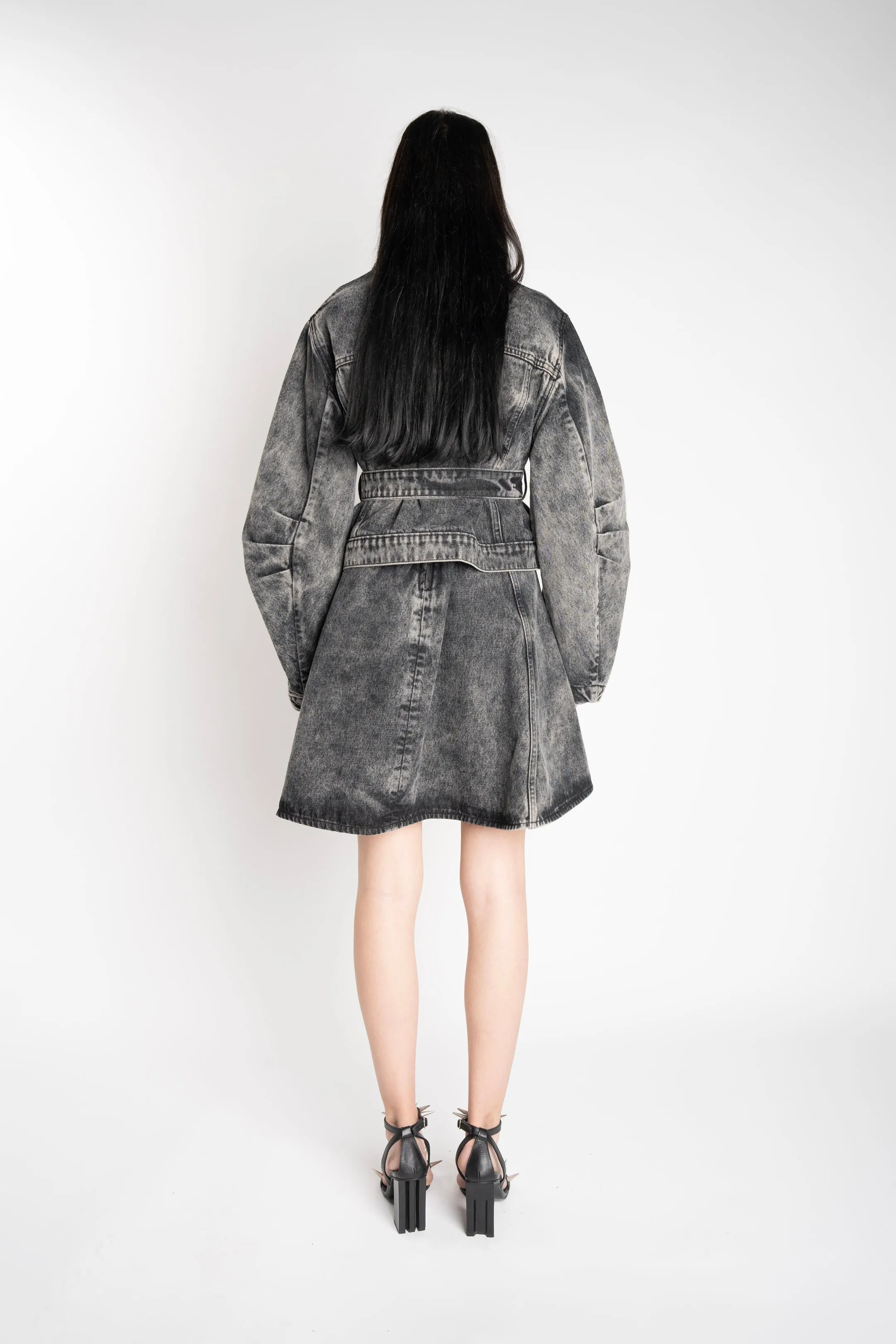 BLACK ACID WASH DENIM TRUCKER JACKET sold by Marques ’ Almeida product image thumbnail 3
