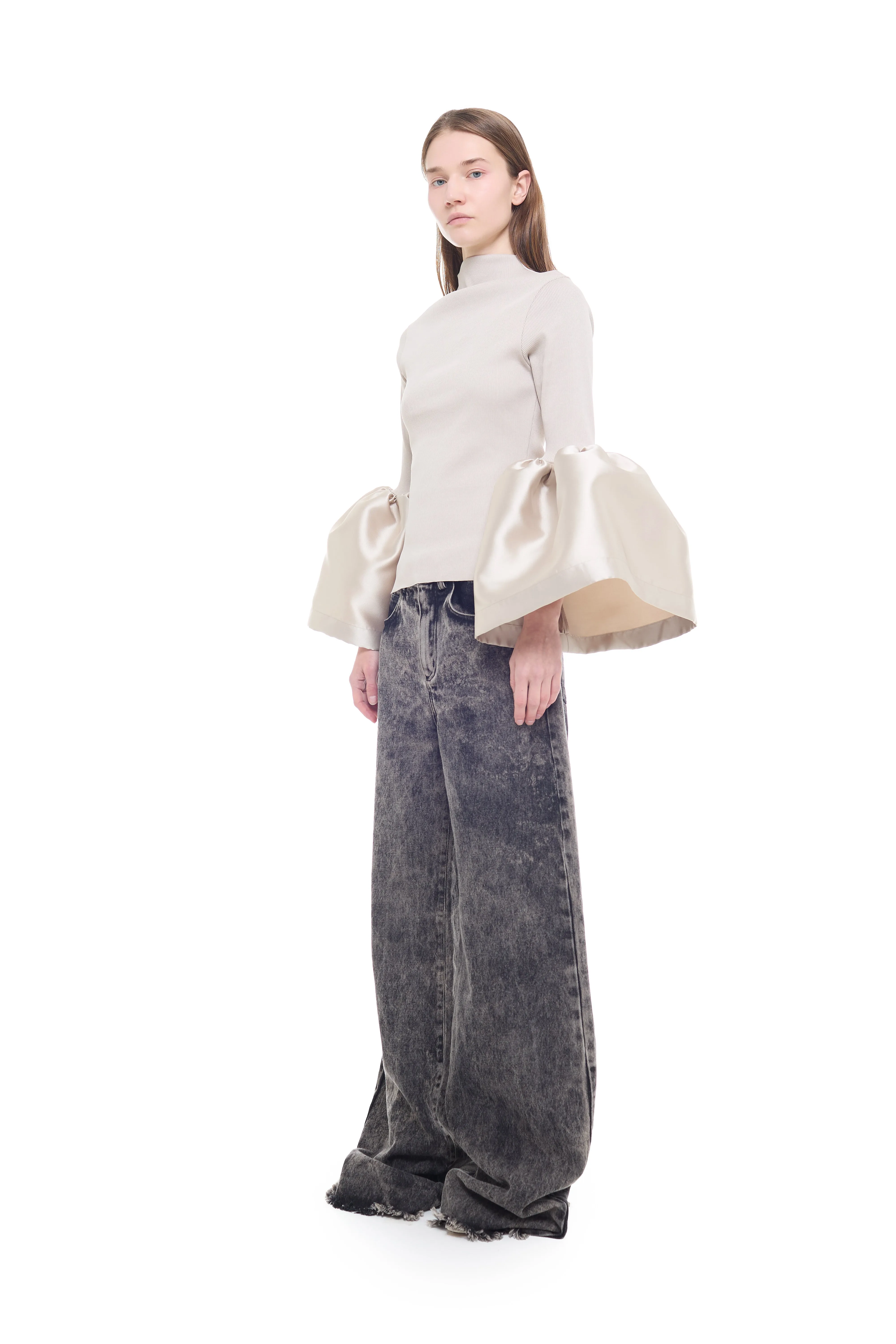 BEIGE TURTLENECK PUFF SLEEVE TOP sold by Marques ’ Almeida product image thumbnail 4