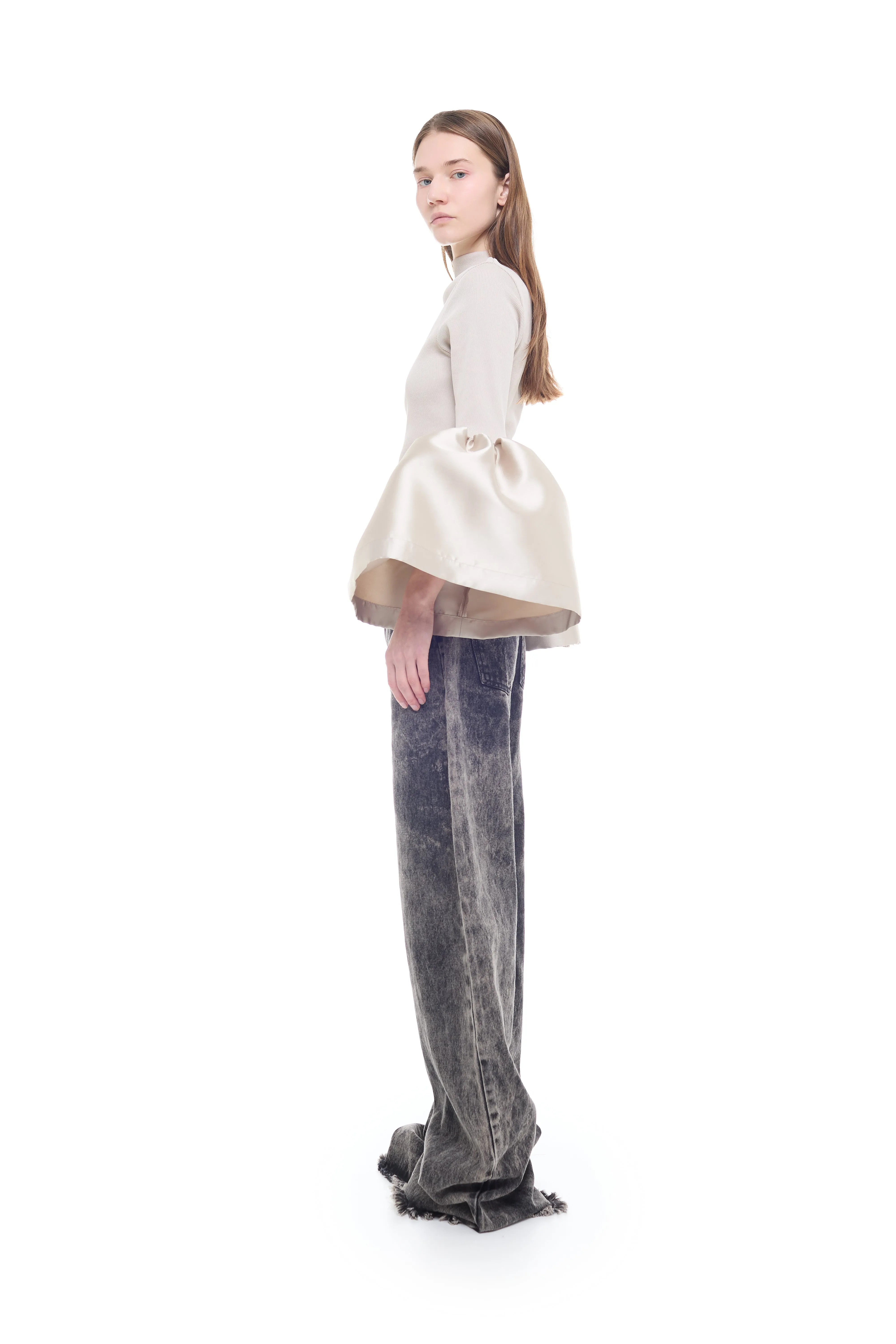 BEIGE TURTLENECK PUFF SLEEVE TOP sold by Marques ’ Almeida product image thumbnail 5