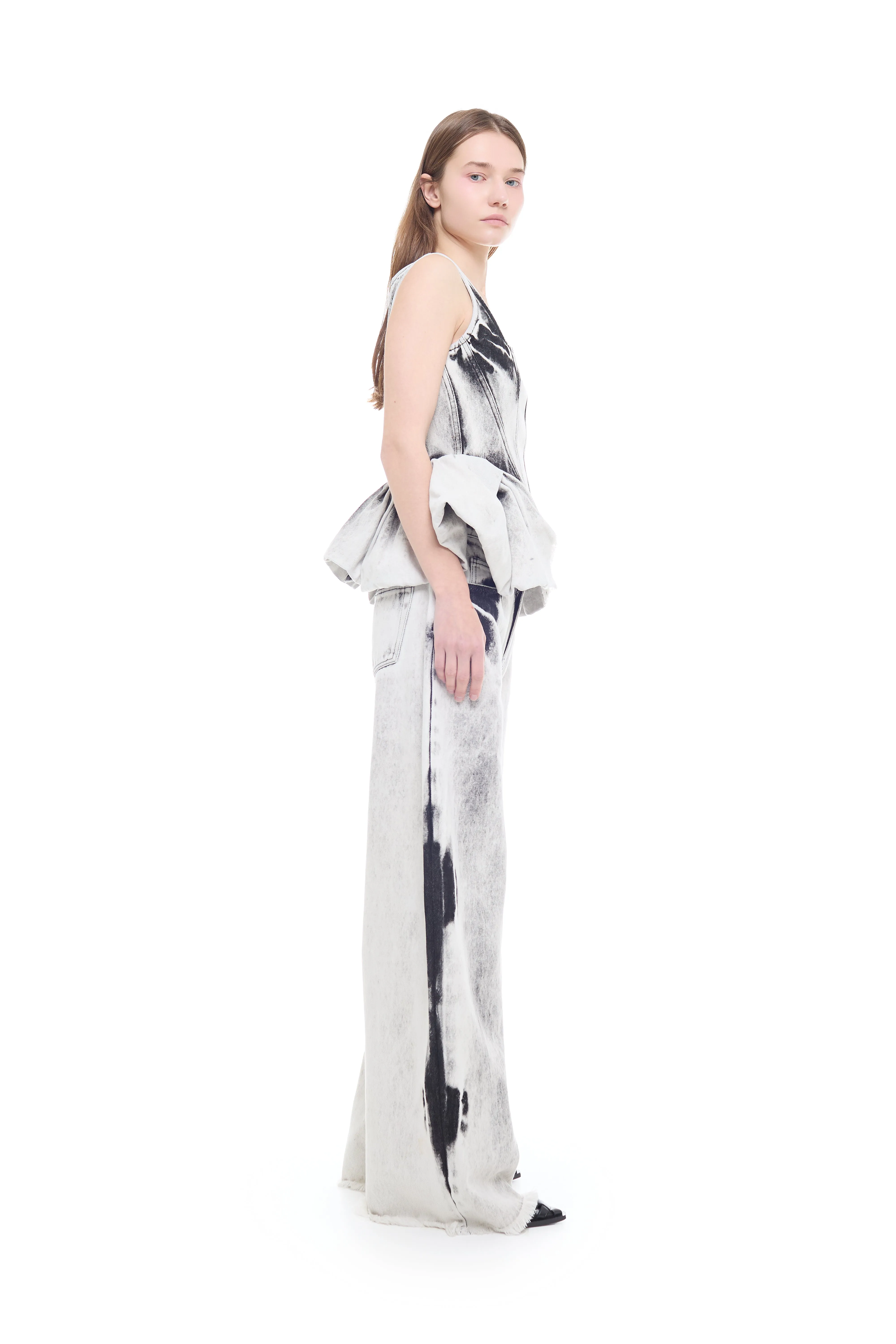 WHITE ACID WASH DENIM PEPLUM CORSET sold by Marques ’ Almeida product image thumbnail 5