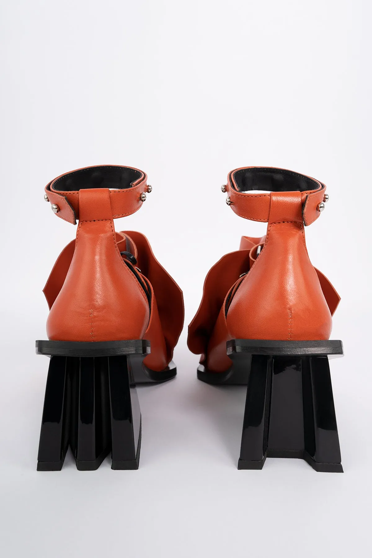 ORANGE POINTY FRILL LACE UP PUMPS sold by Marques ’ Almeida product image thumbnail 2