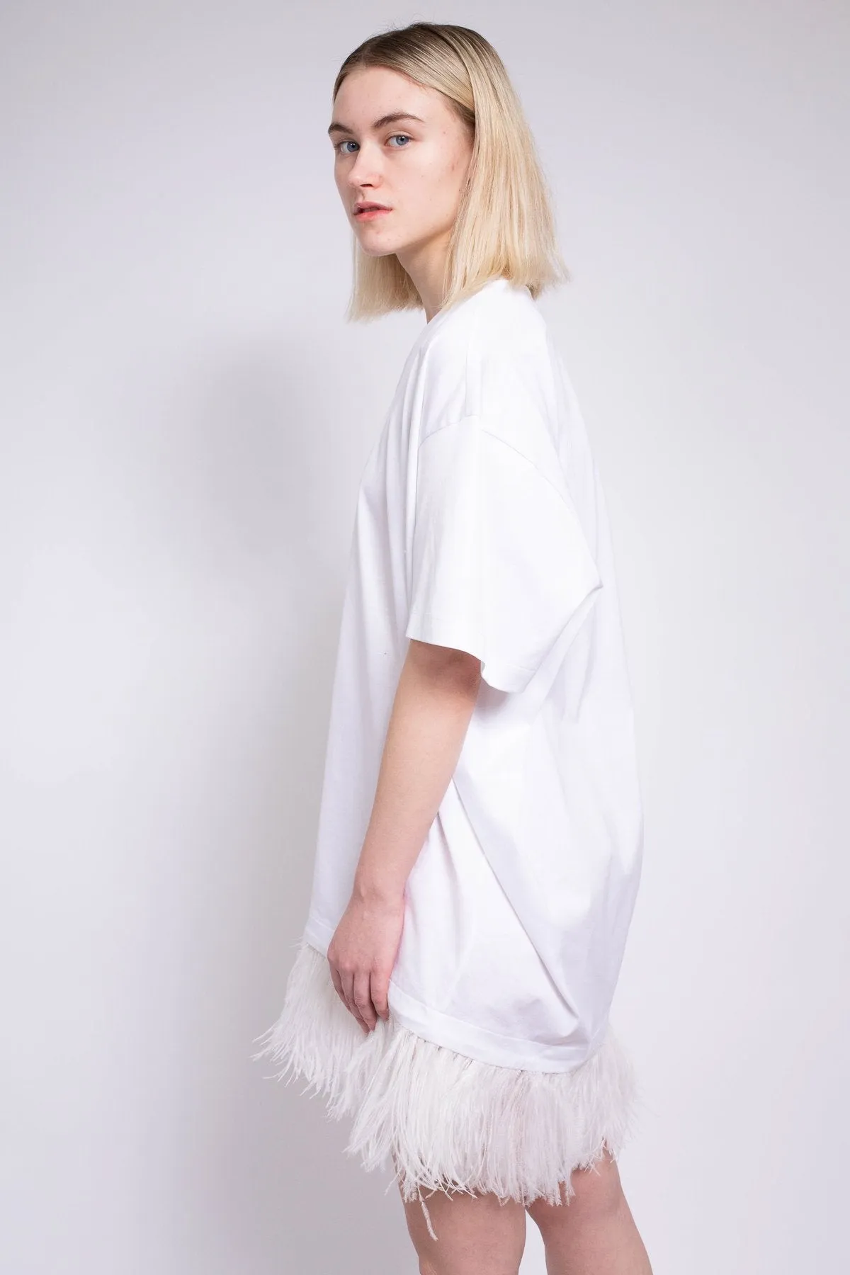 WHITE FEATHER HEM T-SHIRT DRESS sold by Marques ’ Almeida product image thumbnail 4