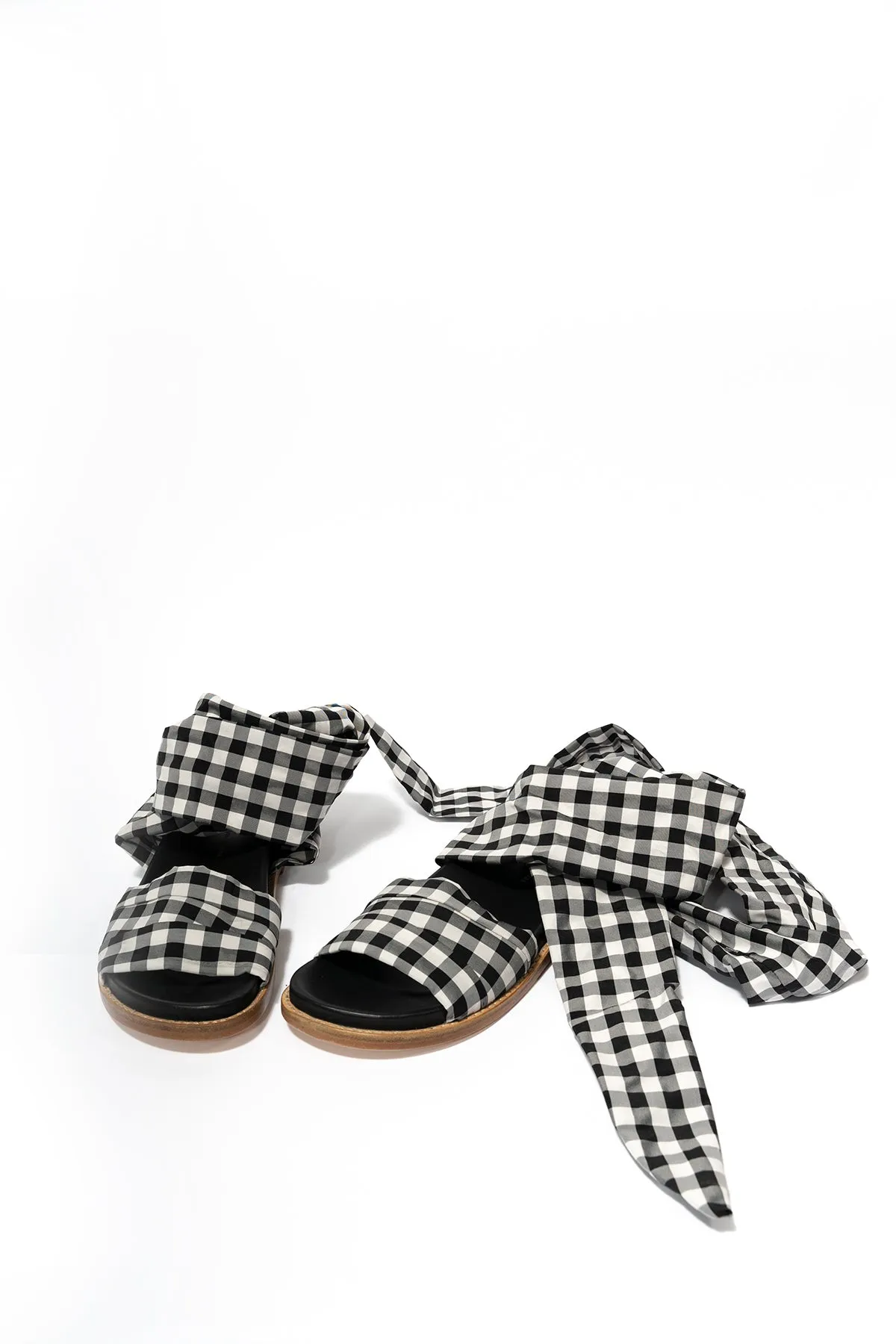BLACK GINGHAM WRAP SANDAL sold by Marques ’ Almeida product image thumbnail 2