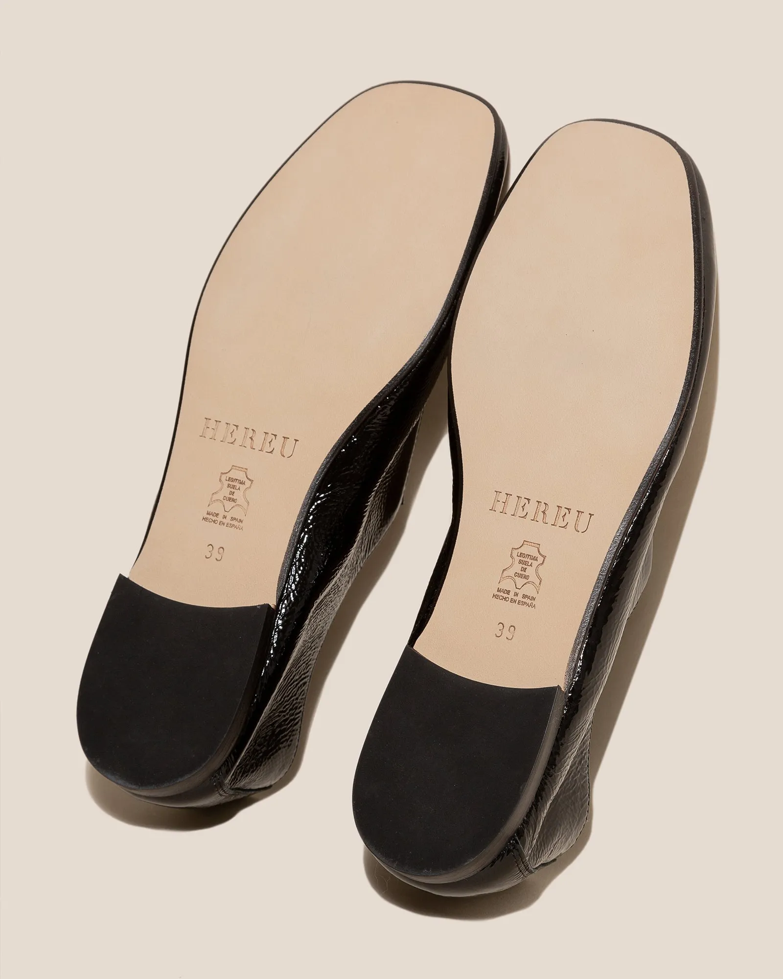 CAOMA CRINKLED GLOSSY - Elasticated Slip-on Shoe sold by Hereu Studio product image thumbnail 5