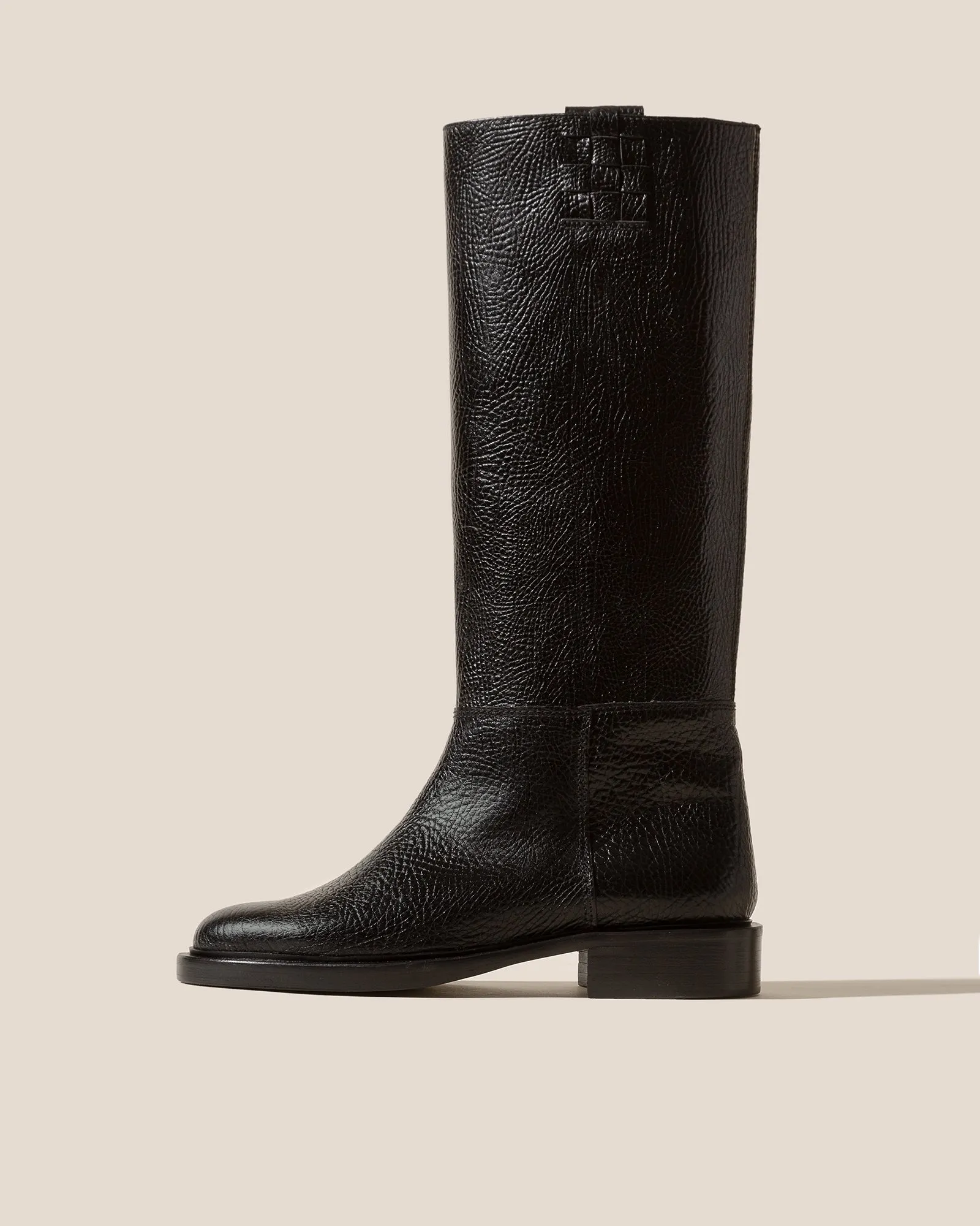 ANELLA GRAINY - Interwoven Detailed Pull-On Boot sold by Hereu Studio