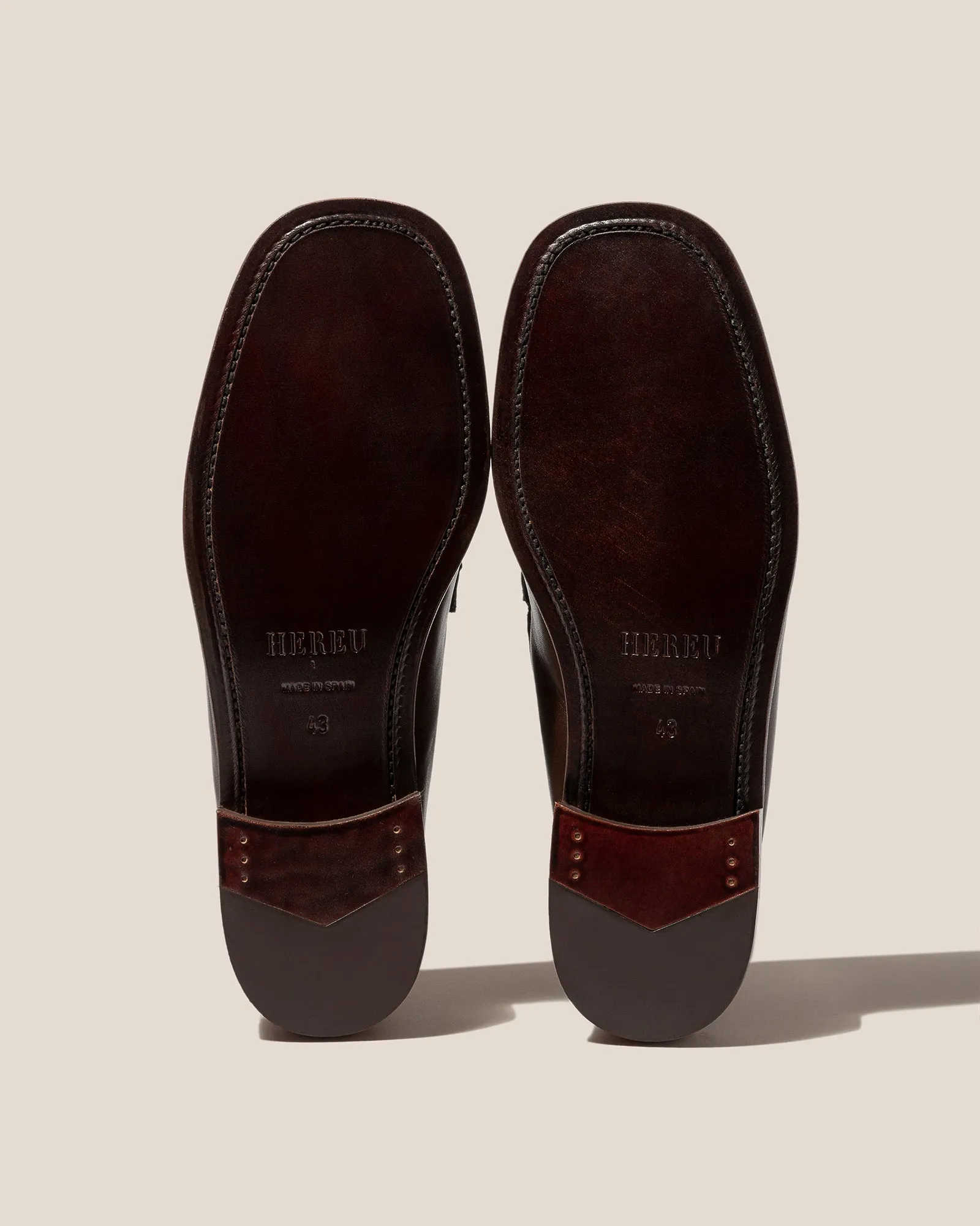 QUADRA GRAINY - Square-Toe Low Calf Zipped Boot sold by Hereu Studio product image thumbnail 4