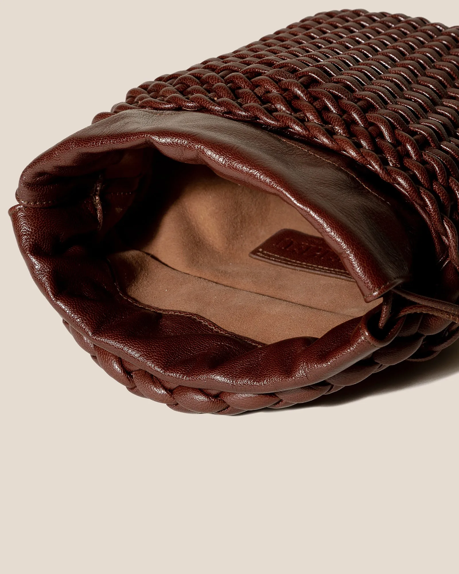 FIOL TOTE LEATHER - Hand-Braided Mini Tote Bag sold by Hereu Studio product image thumbnail 4