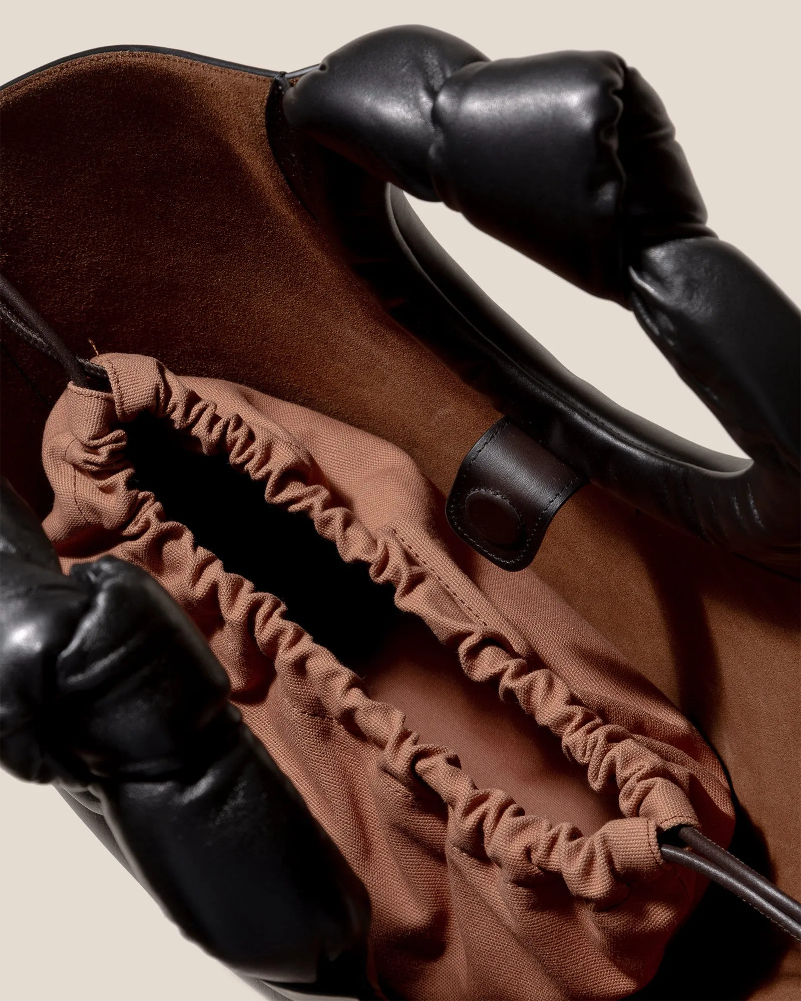 CASTELL AIRBRUSHED - Knotted-handle Leather Tote Bag sold by Hereu Studio product image thumbnail 3