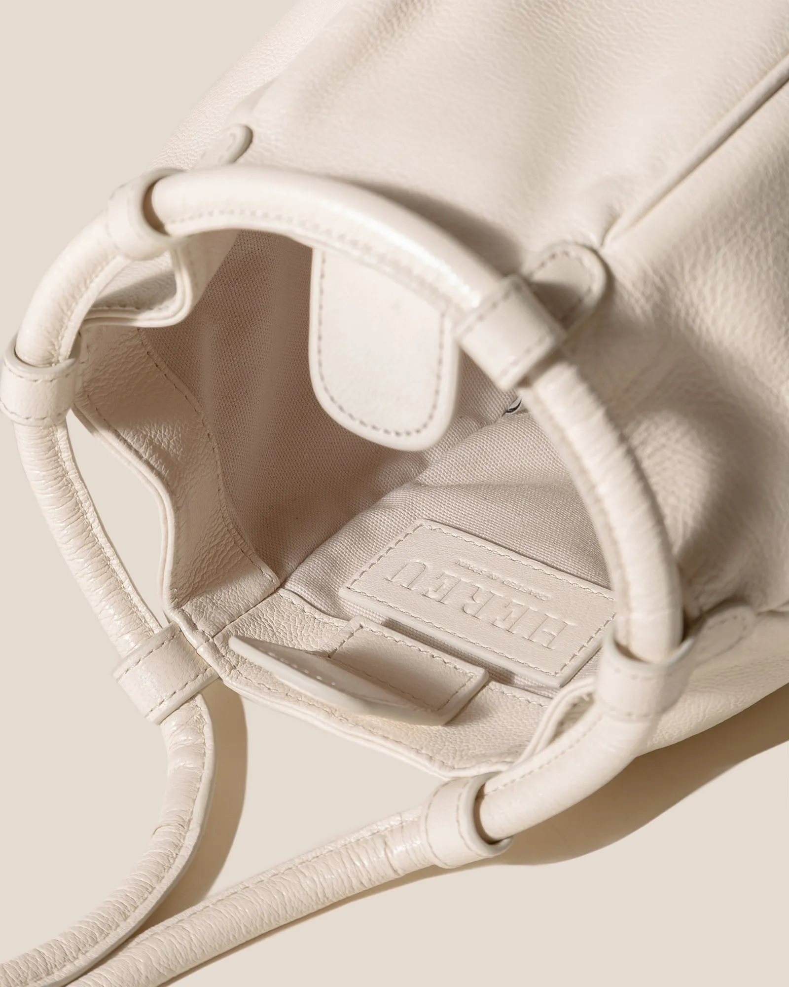 GLOBUL MINI SUPPLE SHINY - Balloon-Shaped Crossbody Bag sold by Hereu Studio product image thumbnail 3