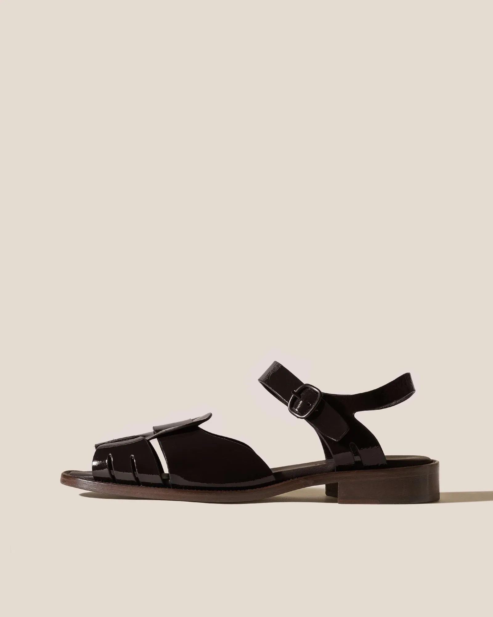 ANCORA CRINKLED GLOSSY - Fisherman Sandal sold by Hereu Studio