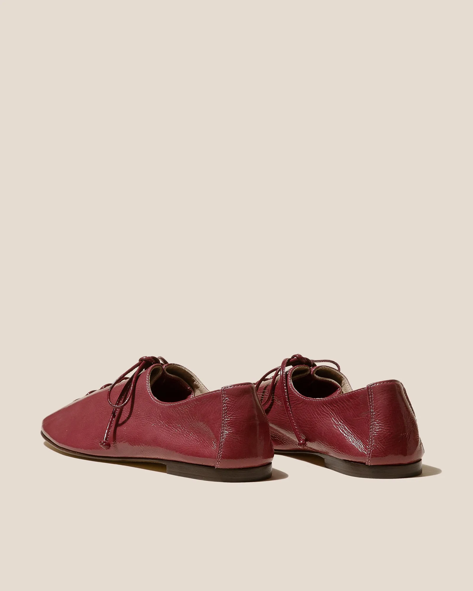 PLEGADA CRINKLED GLOSSY - Deconstructed Lace-up Shoe sold by Hereu Studio product image thumbnail 3