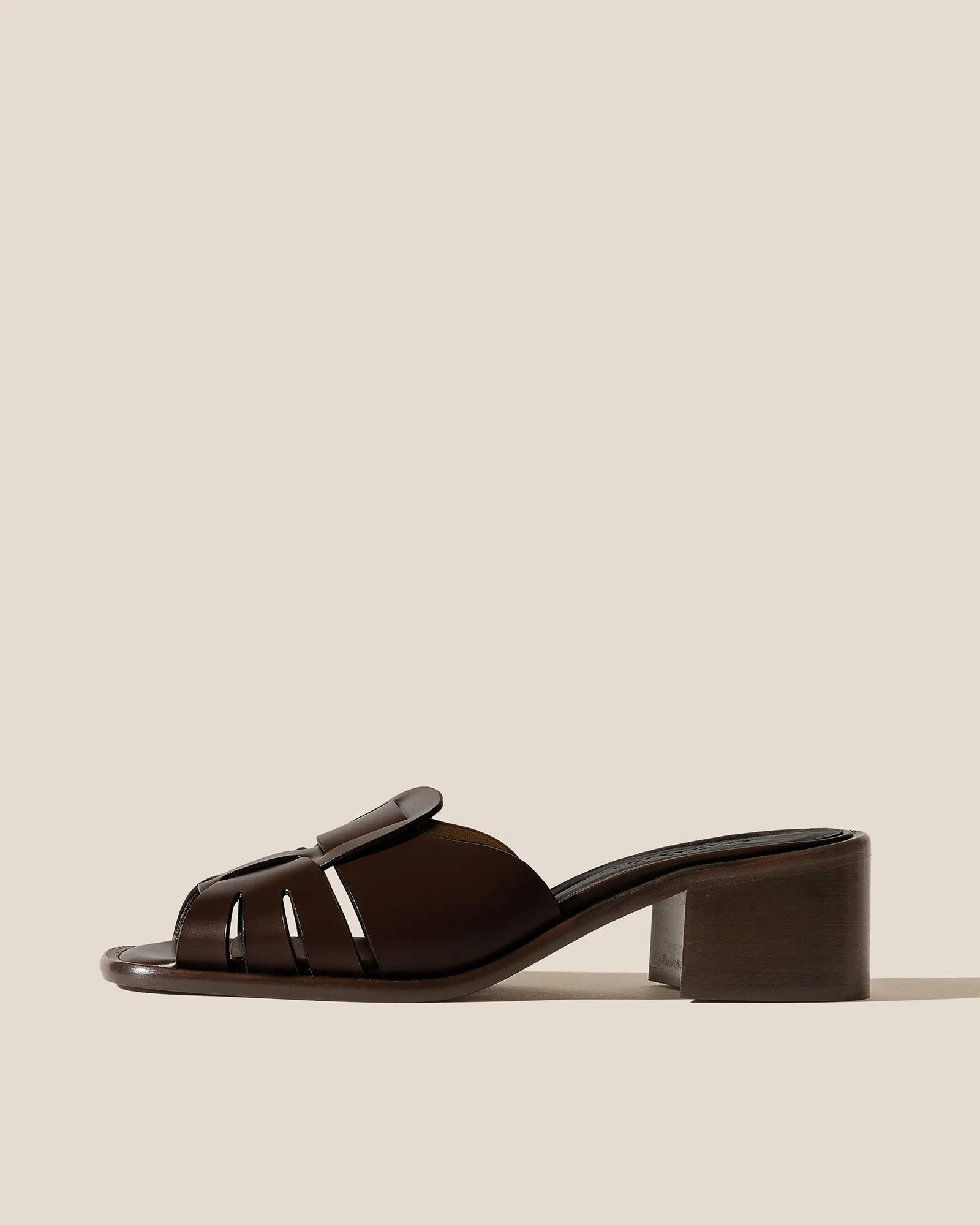 ANCORA SQUARED HEELED SLIDE - Heeled Fisherman Slide sold by Hereu Studio