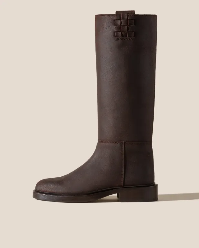 ANELLA WAXED - Interwoven Detailed Pull-On Boot sold by Hereu Studio