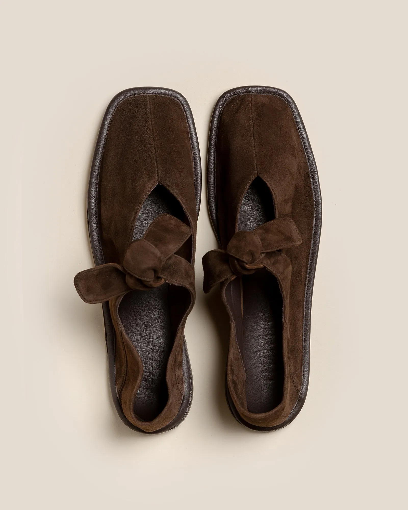 LLASADA SUEDE - Front-Knot Pump sold by Hereu Studio product image thumbnail 2