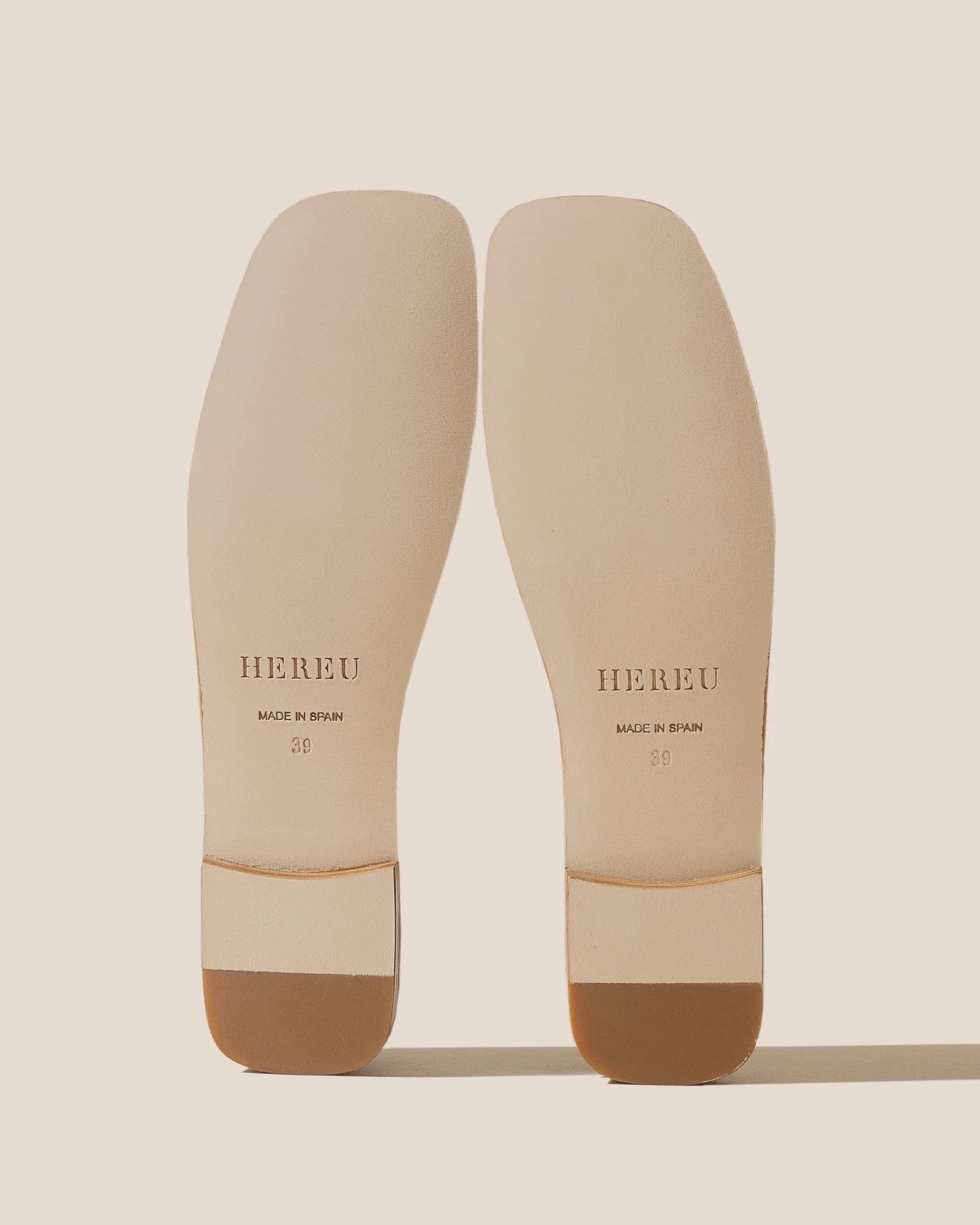 LLASADA SUEDE - Front-Knot Pump sold by Hereu Studio product image thumbnail 4