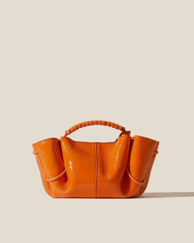 DUIXA - Strawberry-Shaped Leather Drawstring Bag | Parallel