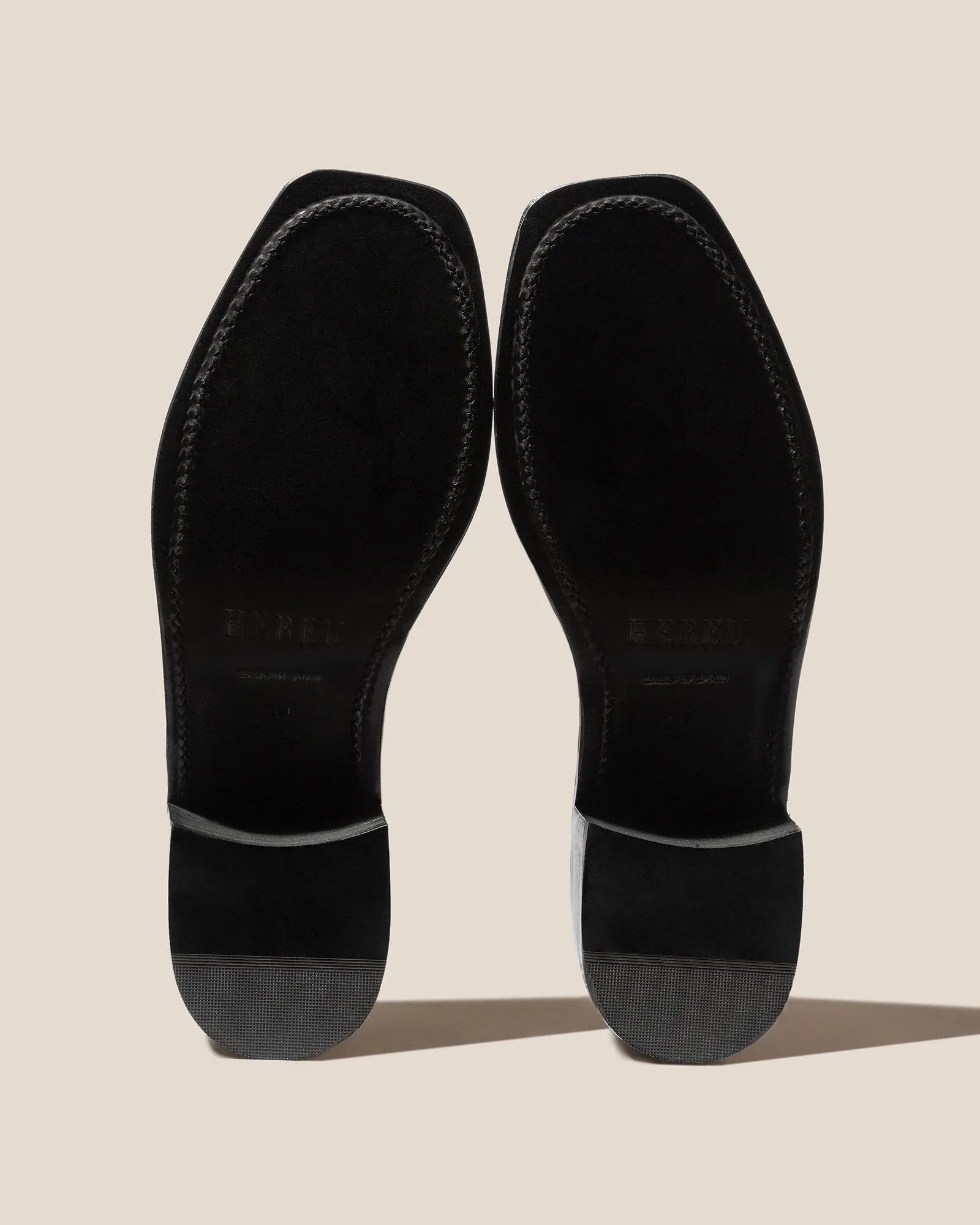ALDA HEELED - Low-calf Chelsea Boot sold by Hereu Studio product image thumbnail 5