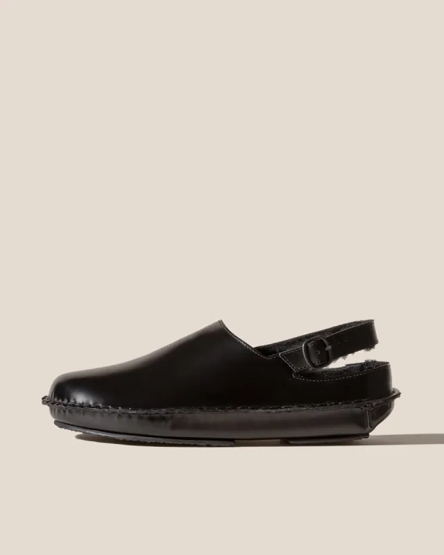 CARGOL SHEARLING - Men's Whipstitched Slingback Clog sold by Hereu Studio