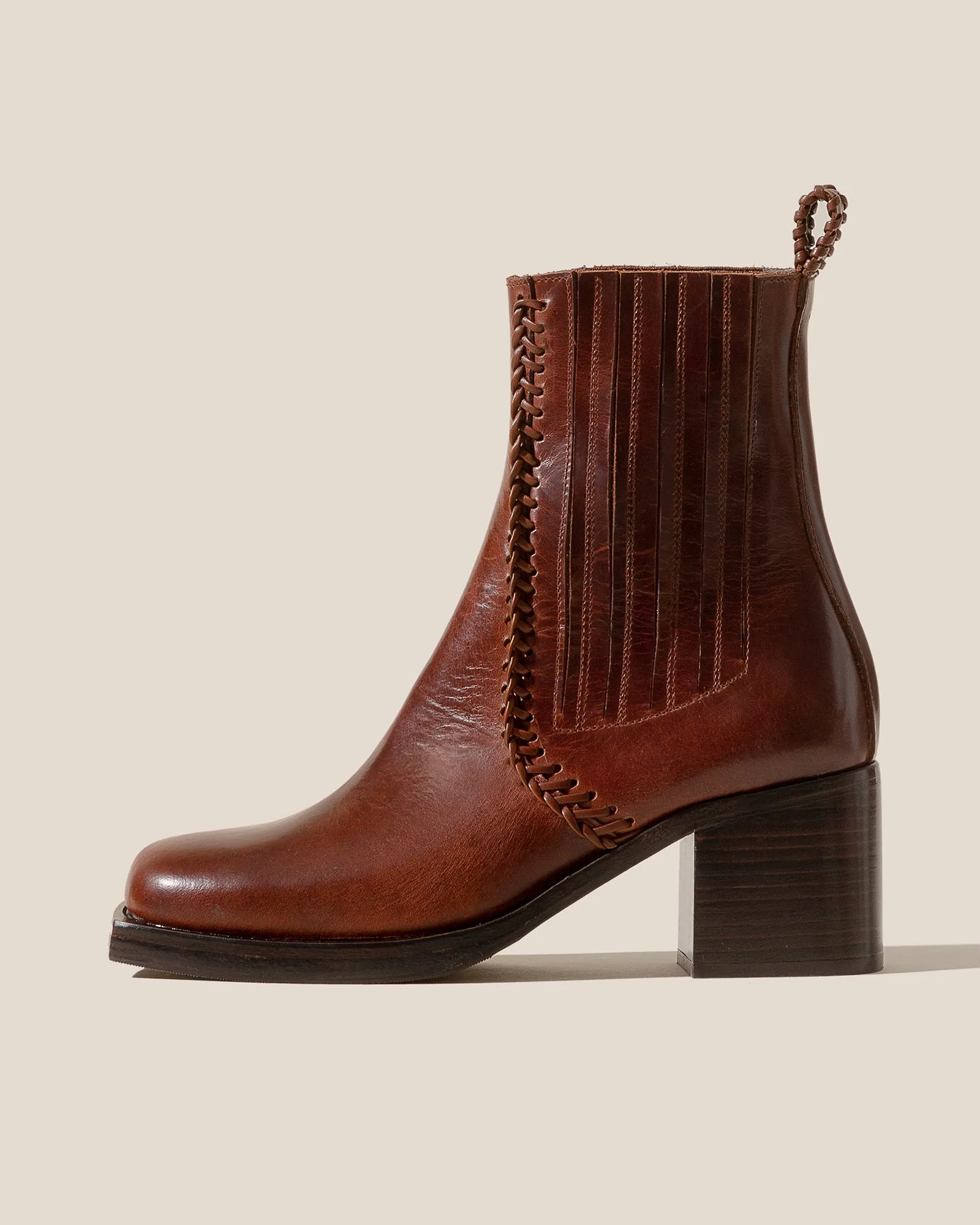 GALIDA VEG-TAN - Heeled Chelsea Boot sold by Hereu Studio