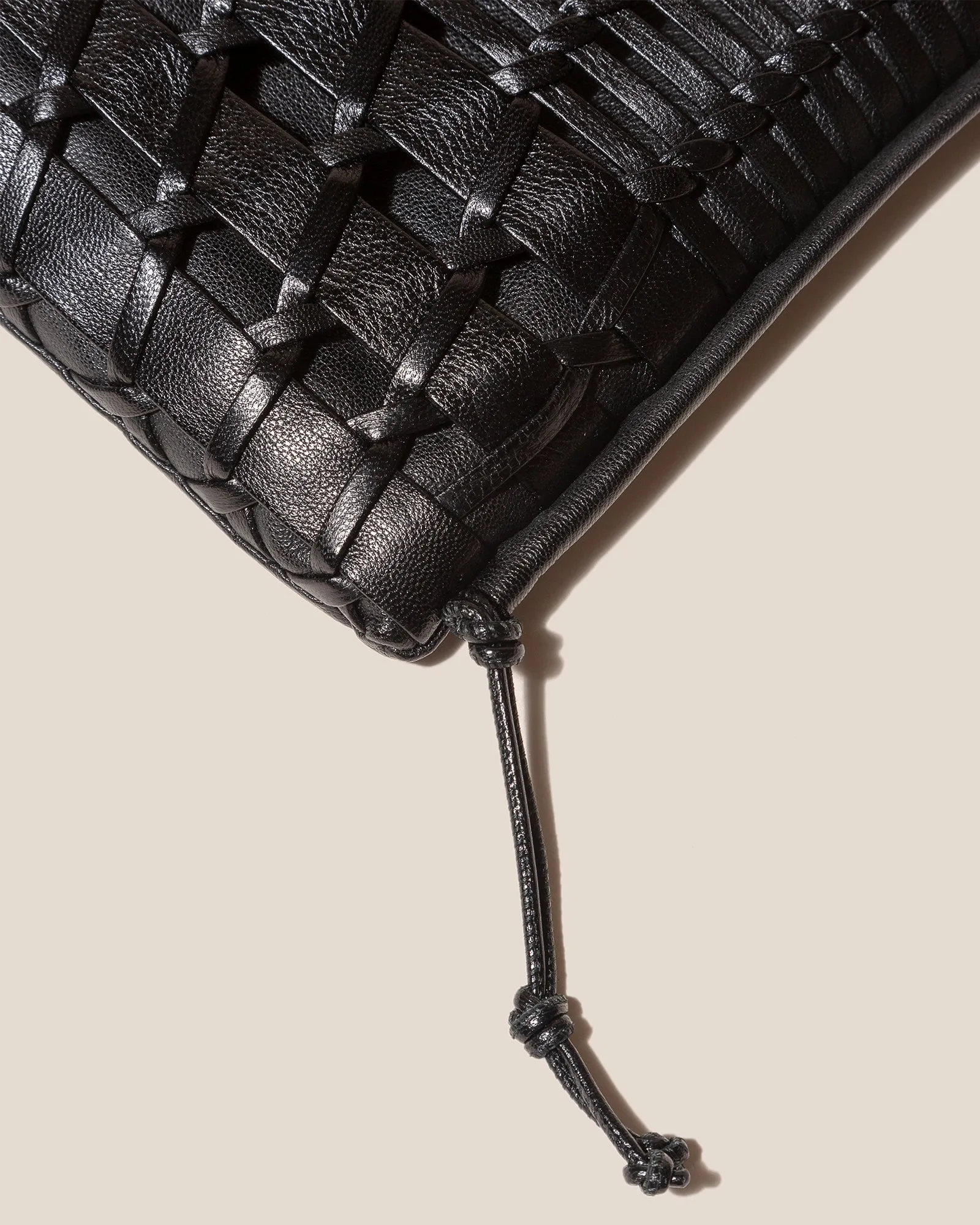 TRENA SUPPLE SHINY - Flat Square Crossbody Bag sold by Hereu Studio product image thumbnail 3