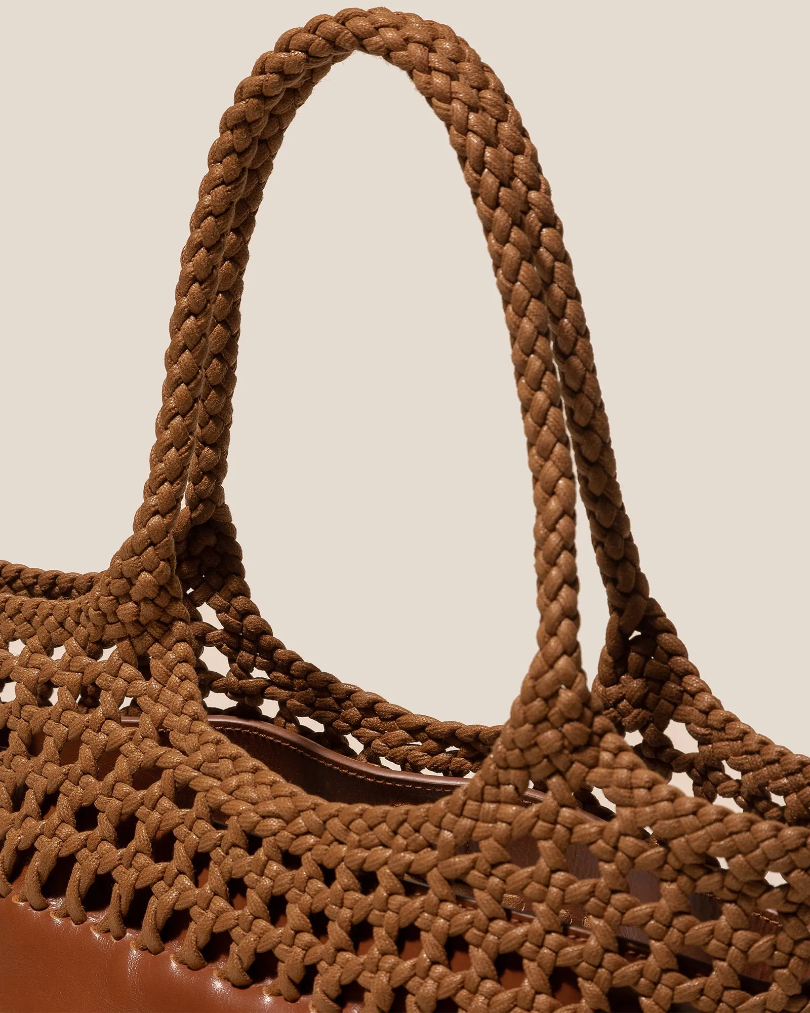 ELMA - Braided Top Shoulder Bag sold by Hereu Studio product image thumbnail 4