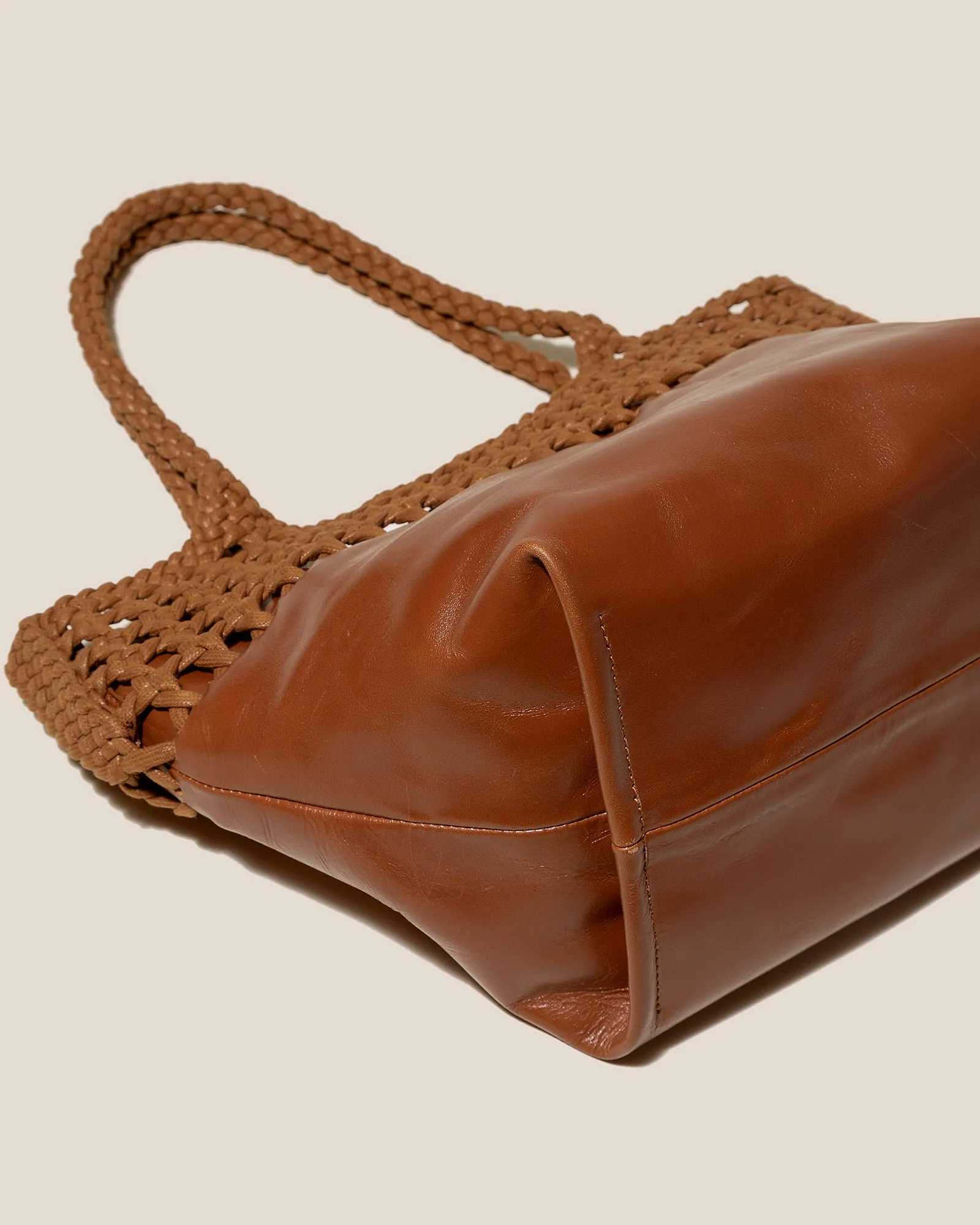 ELMA - Braided Top Shoulder Bag sold by Hereu Studio product image thumbnail 5