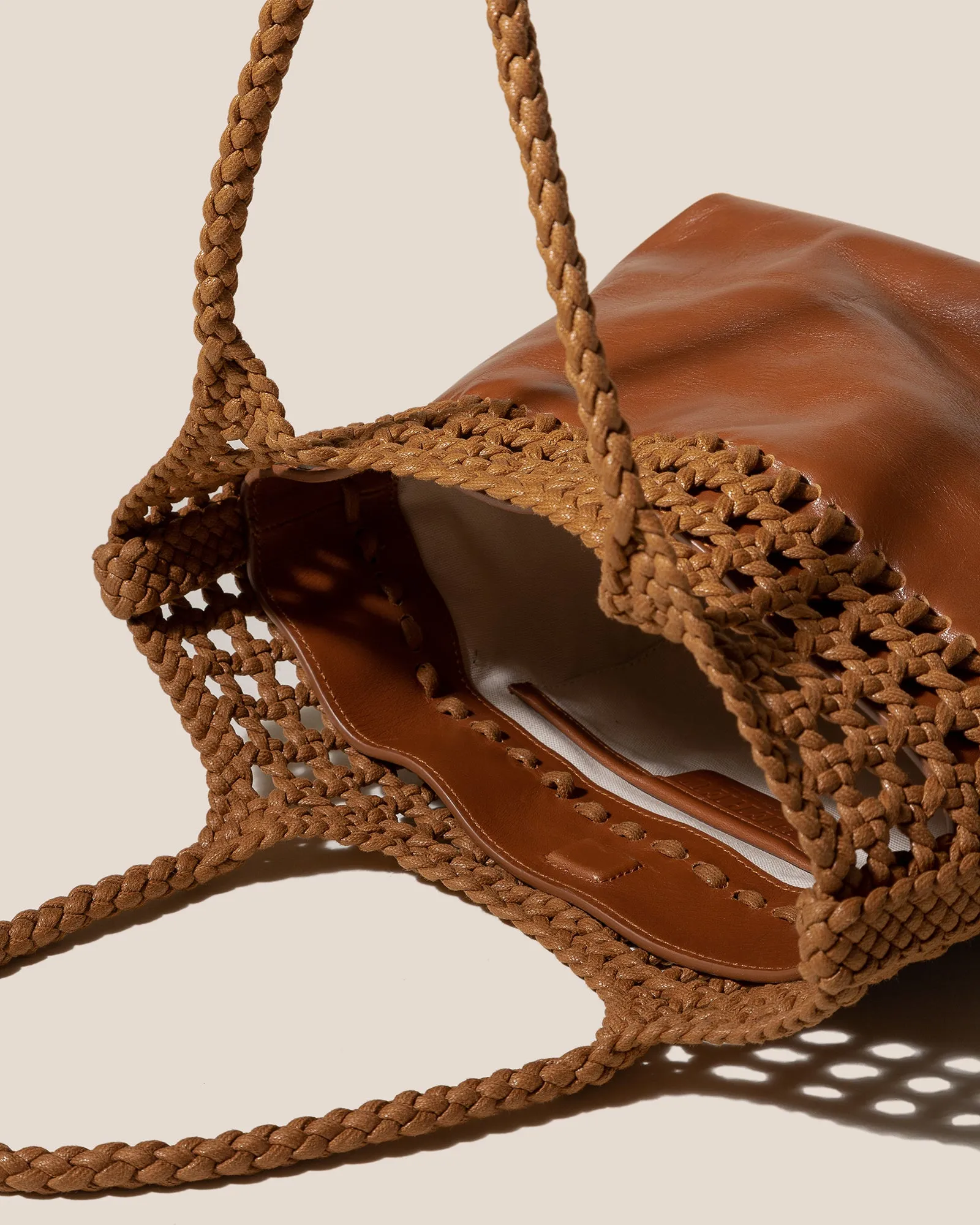 ELMA - Braided Top Shoulder Bag sold by Hereu Studio product image thumbnail 3