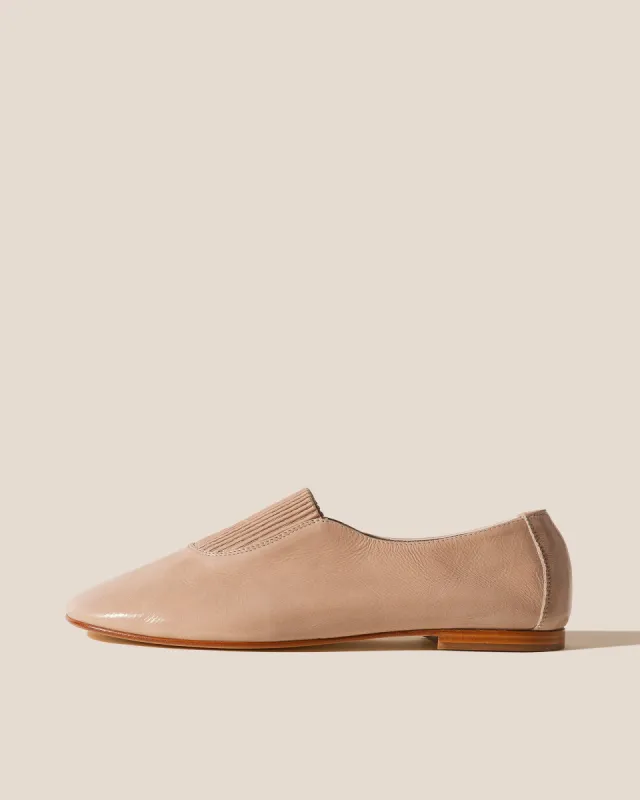 CAOMA CRINKLED GLOSSY - Elasticated Slip-on Shoe sold by Hereu Studio