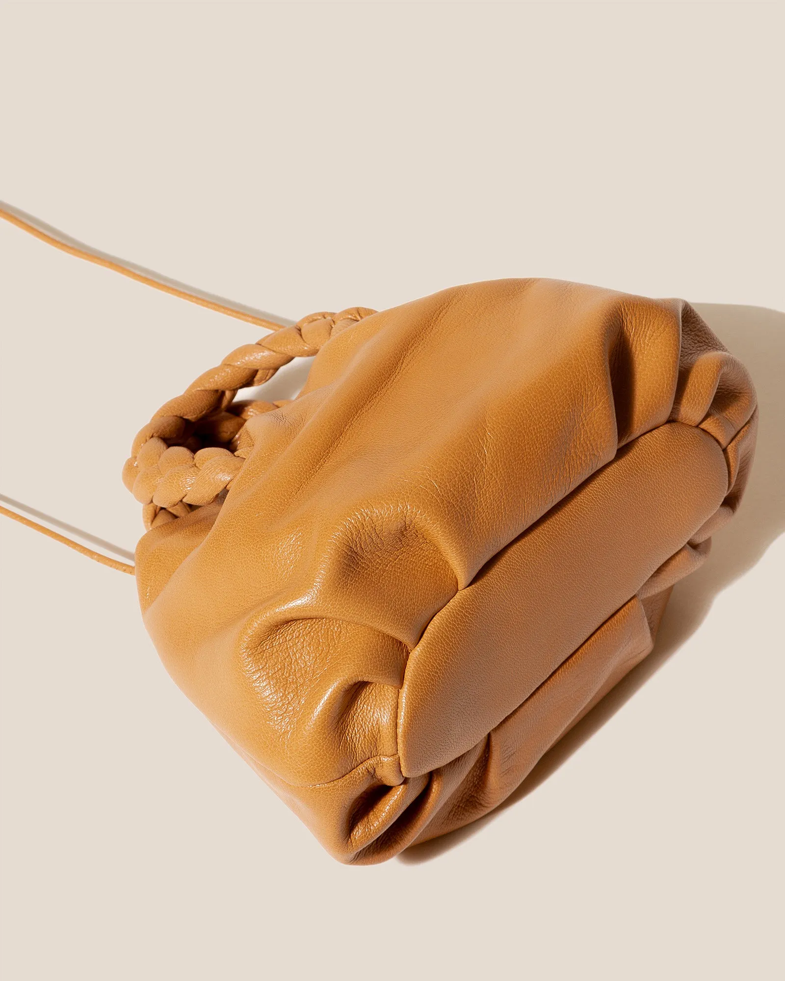 BOMBON SUPPLE SHINY - Plaited-handle Leather Handbag sold by Hereu Studio product image thumbnail 3