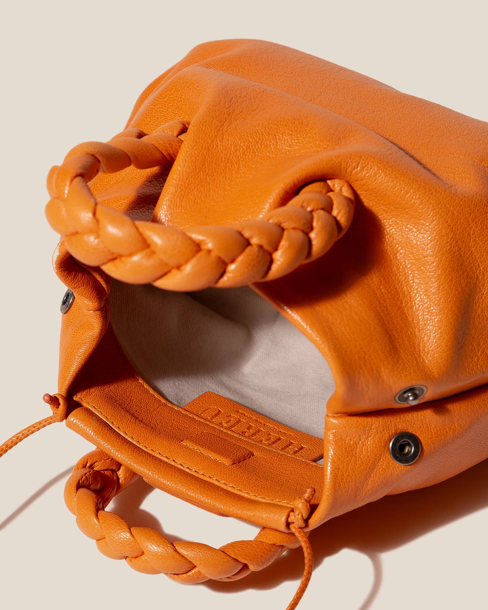 BOMBON SUPPLE SHINY - Plaited-handle Leather Handbag sold by Hereu Studio product image thumbnail 4