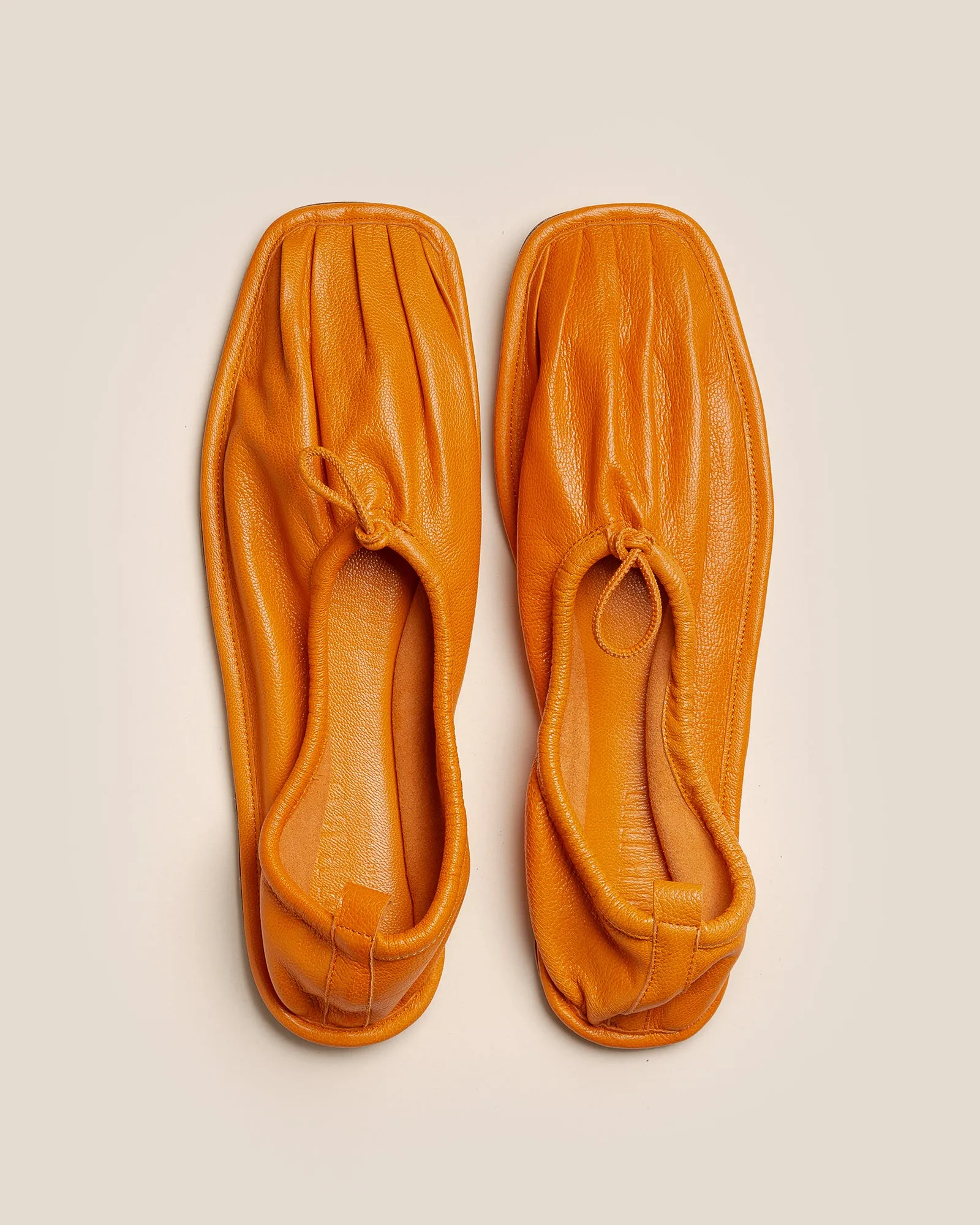 PUNTERA SUPPLE SHINY - Pleated-Toe Pump sold by Hereu Studio product image thumbnail 2