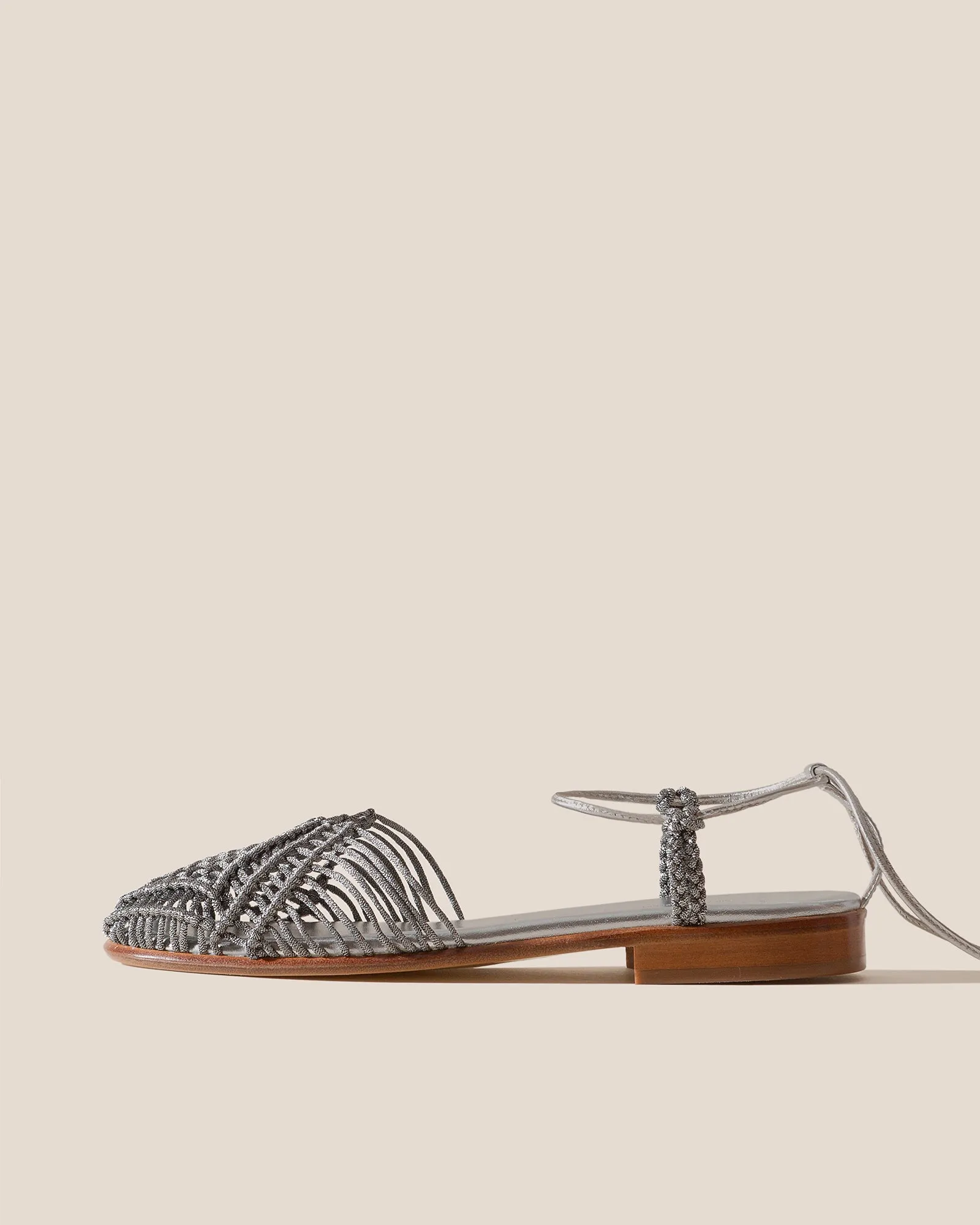ALIGA METALLIC - Round-Toe Knotted Sandal sold by Hereu Studio