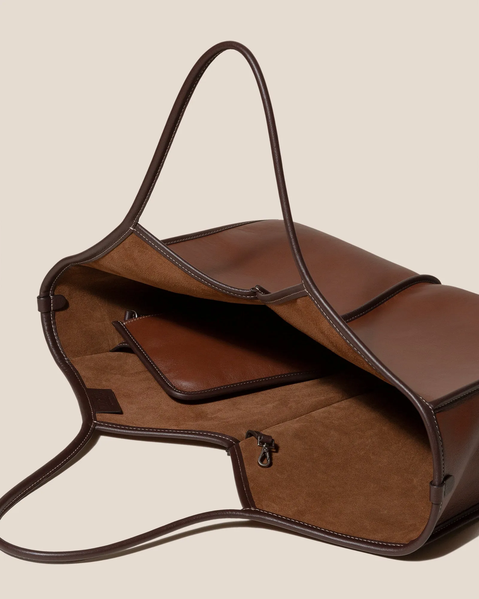 CALELLA SQUARED MEDIUM LEATHER - Leather-trimmed Tote Bag sold by Hereu Studio product image thumbnail 3