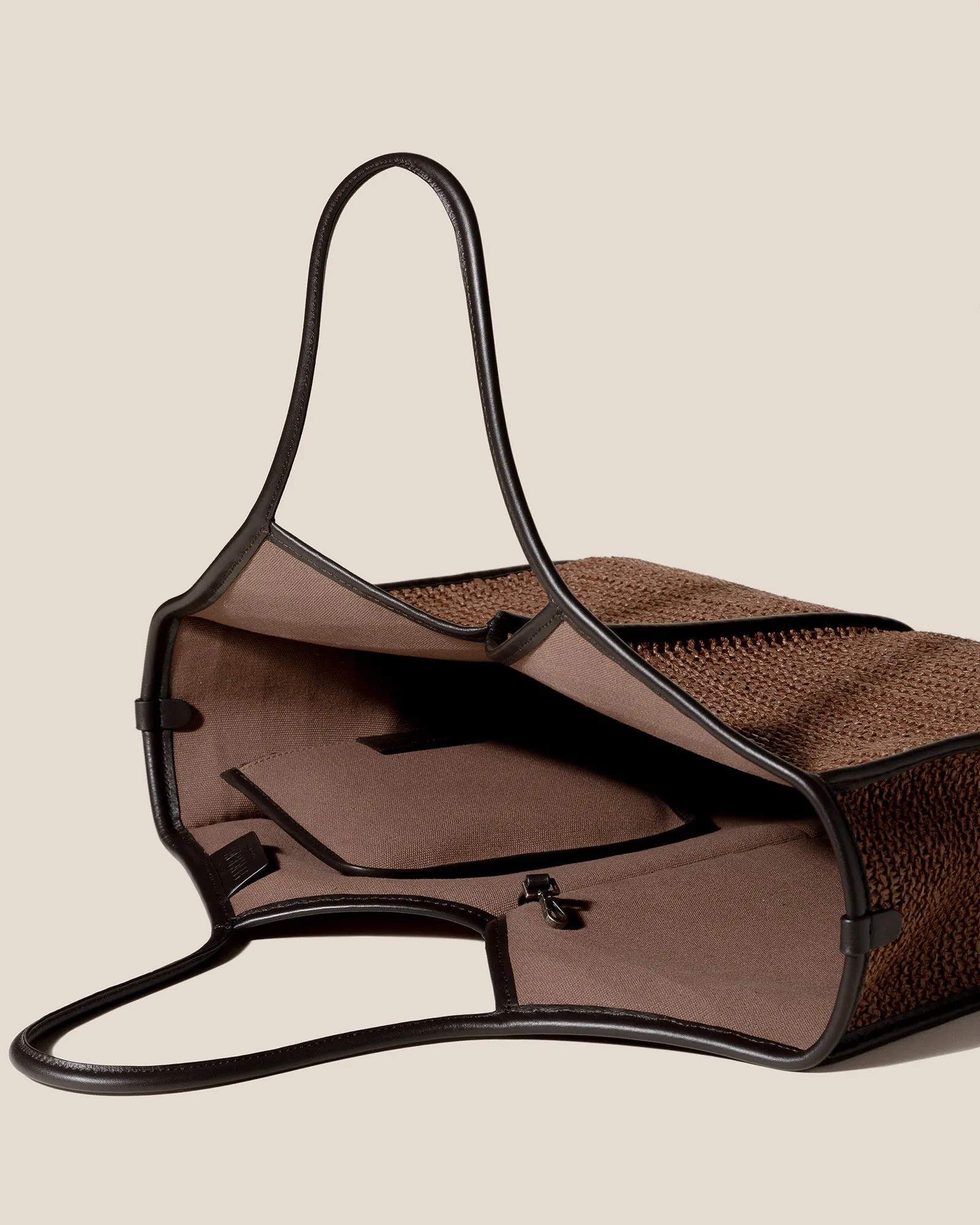 CALELLA SQUARED MEDIUM RAFFIA - Leather-trimmed Tote Bag sold by Hereu Studio product image thumbnail 4