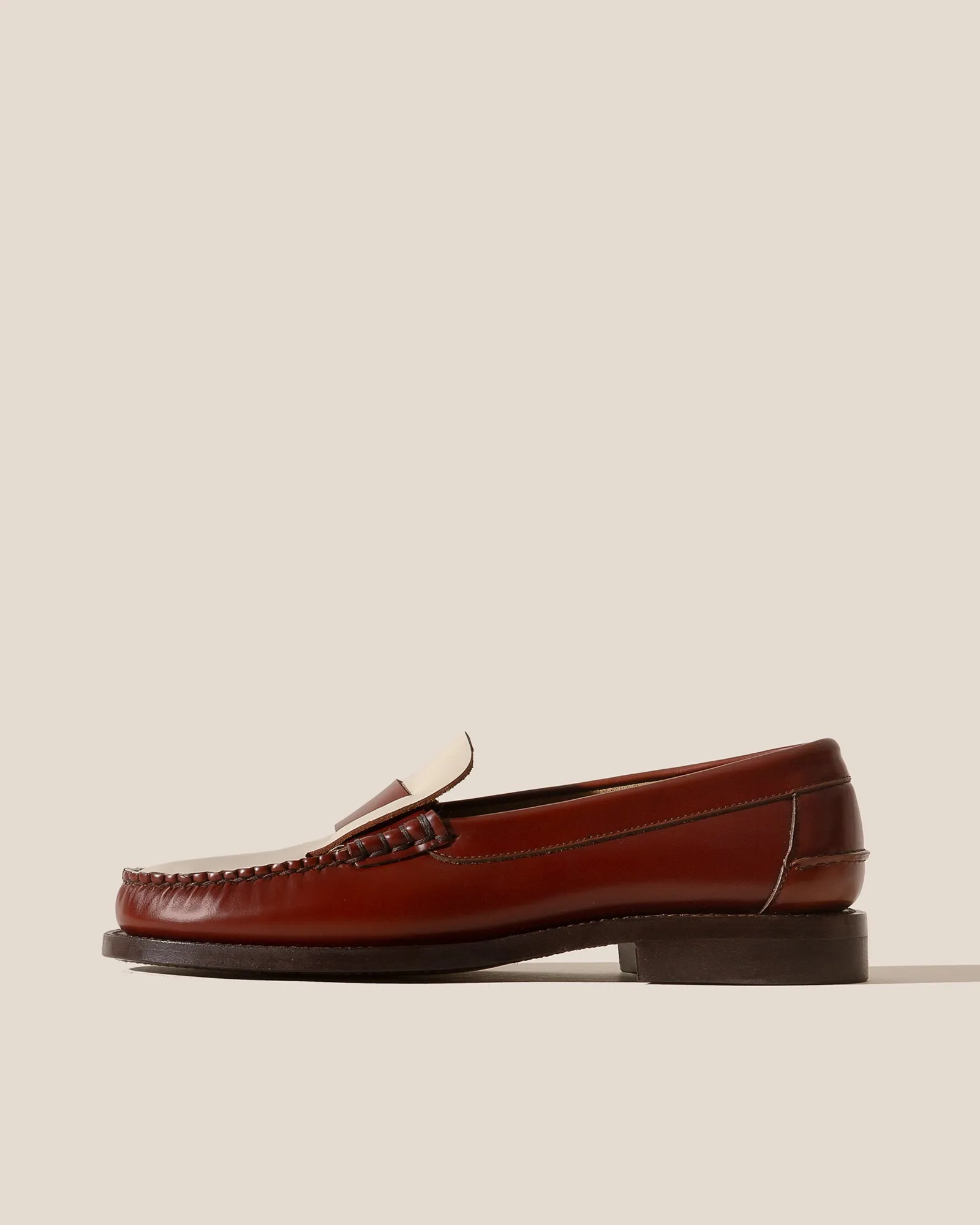 SINEU R BICOLOUR - Interlaced-detail Slip-on Loafer sold by Hereu Studio