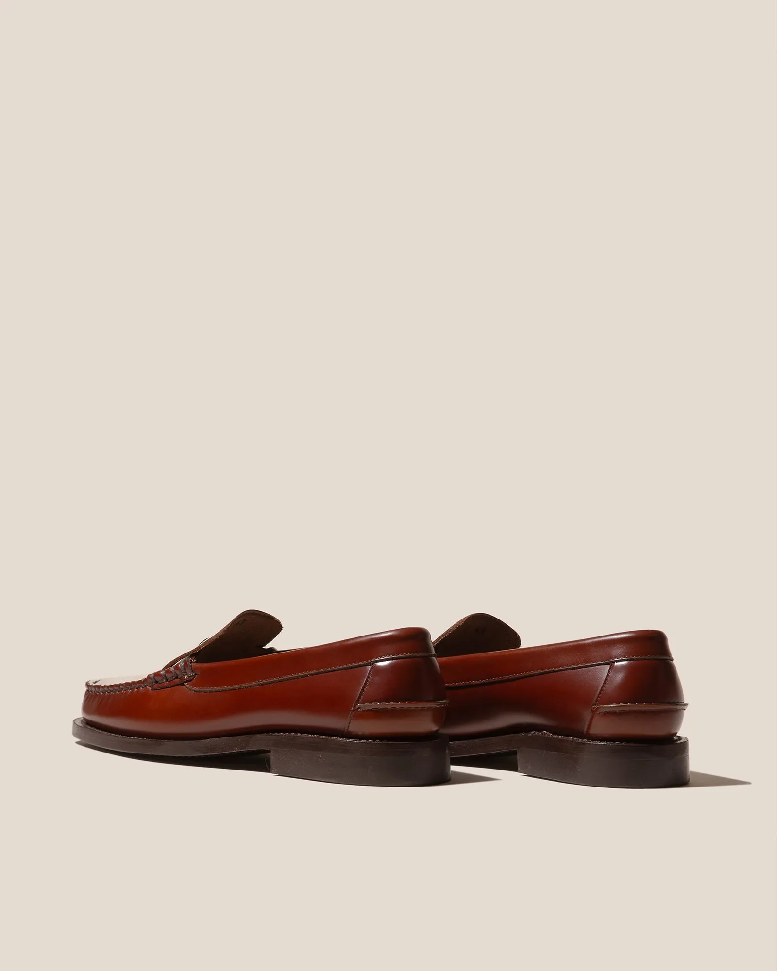 SINEU R BICOLOUR - Interlaced-detail Slip-on Loafer sold by Hereu Studio product image thumbnail 3