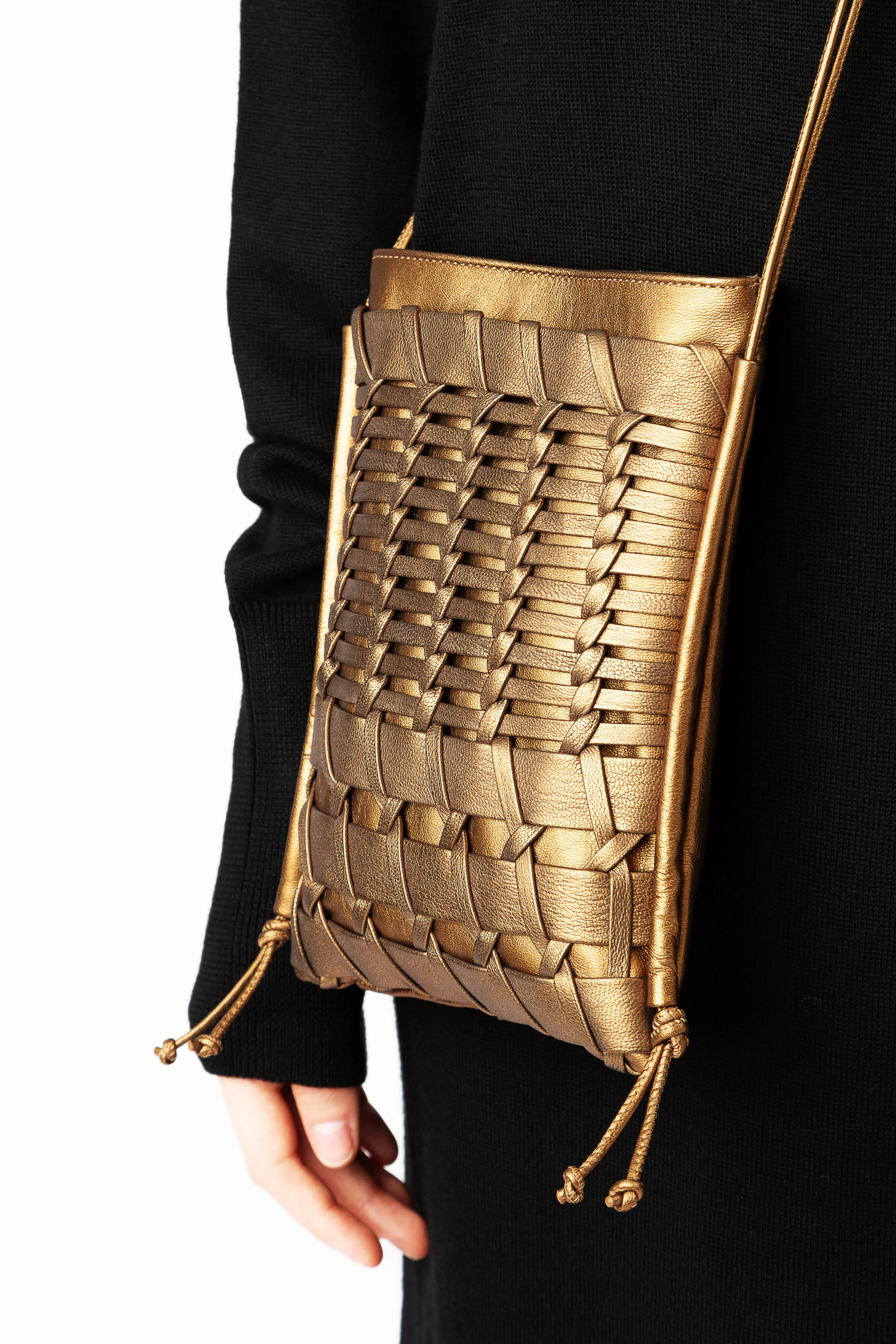 TRENA METALLIC - Flat Square Crossbody Bag sold by Hereu Studio product image thumbnail 5