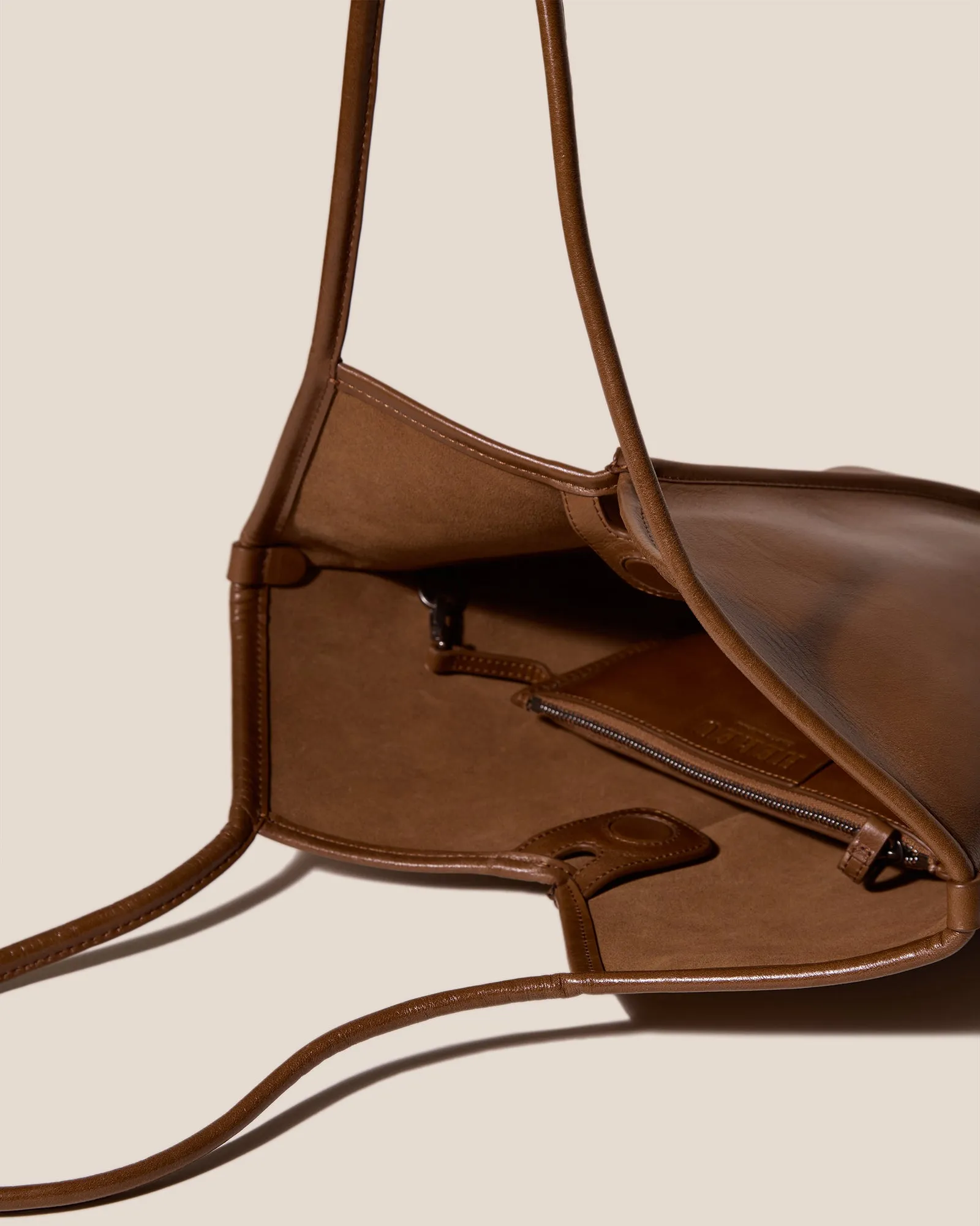 CALELLA S - Leather Tote Bag sold by Hereu Studio product image thumbnail 3