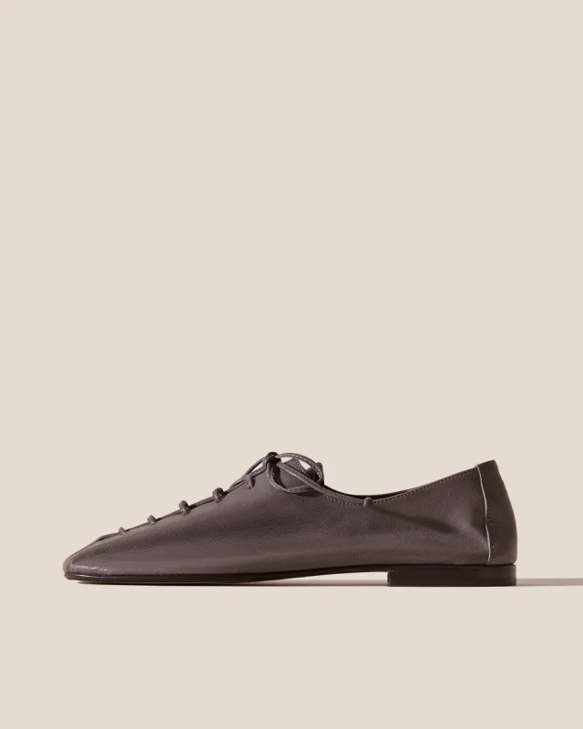PLEGADA SHINY - Men's Deconstructed Lace-up Shoe made by Hereu Studio